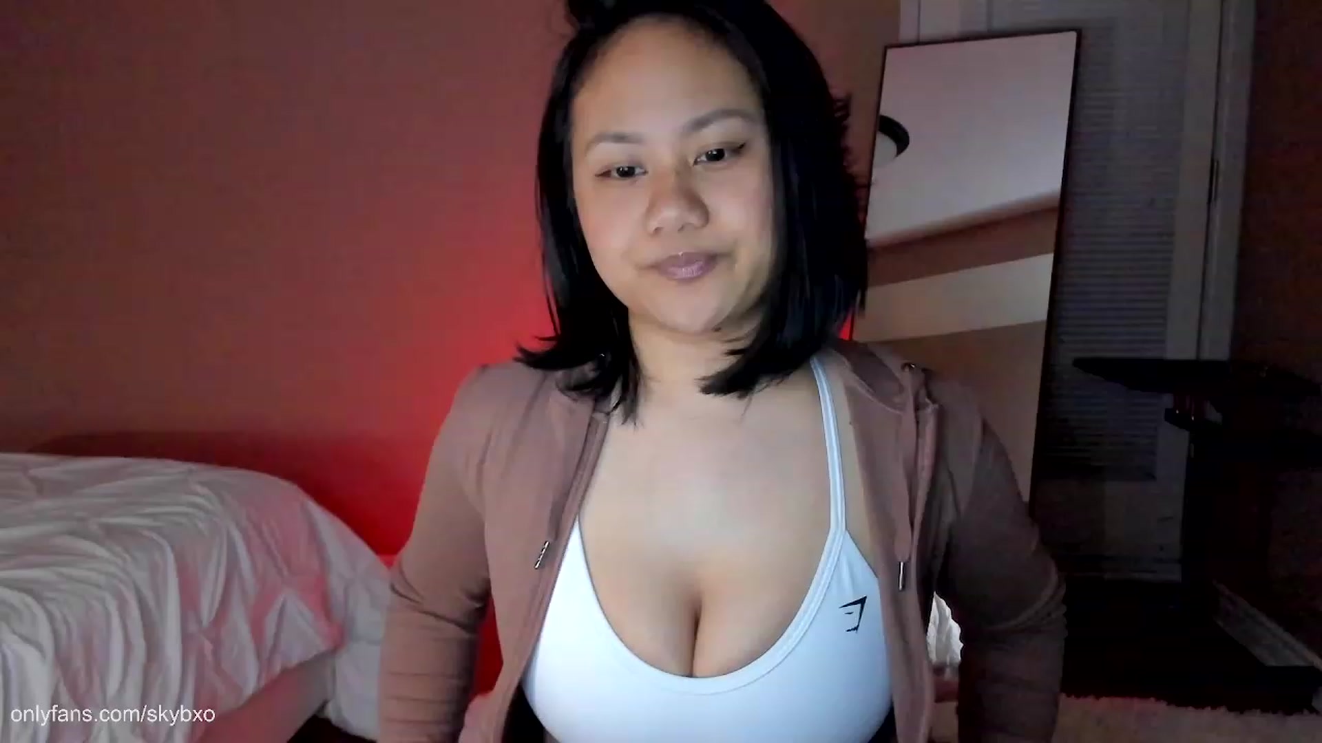 Gallery image thumbnail from SkyB_'s myfreecams stream on, 02/01/2023, 02:13 image 1 of 20