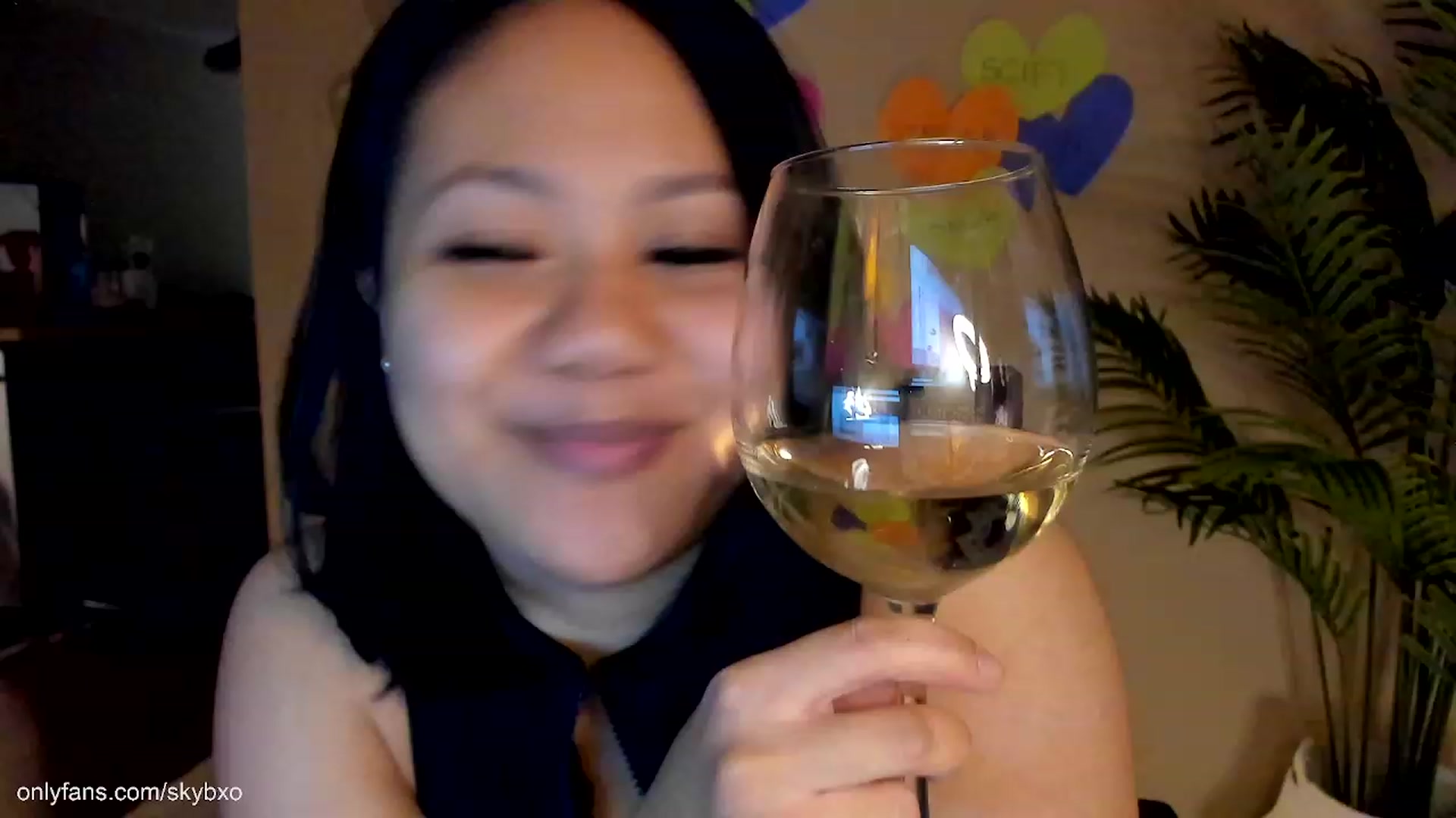 Gallery image thumbnail from SkyB_'s myfreecams stream on, 02/14/2023, 02:12 image 4 of 20