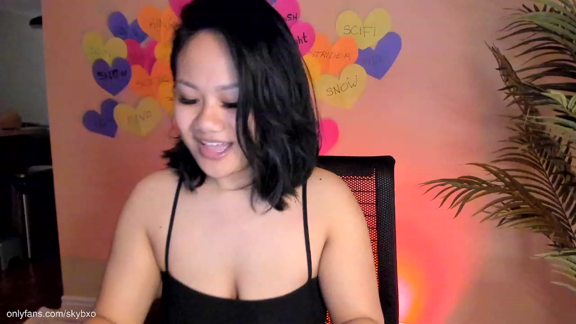 Gallery image thumbnail from SkyB_'s myfreecams stream on, 02/17/2023, 03:02 image 12 of 20