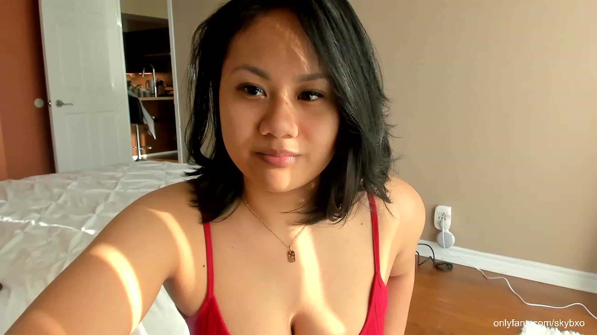 Gallery image thumbnail from SkyB_'s myfreecams stream on, 02/20/2023, 21:23 image 20 of 20
