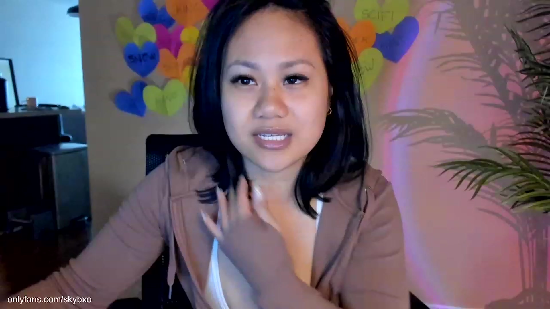 Gallery image thumbnail from SkyB_'s myfreecams stream on, 02/25/2023, 22:02 image 11 of 20