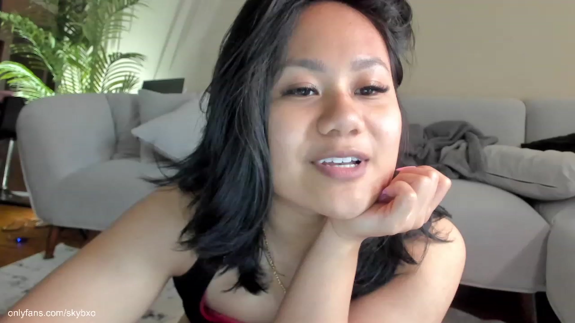 Gallery image thumbnail from SkyB_'s myfreecams stream on, 03/17/2023, 21:11 image 18 of 20