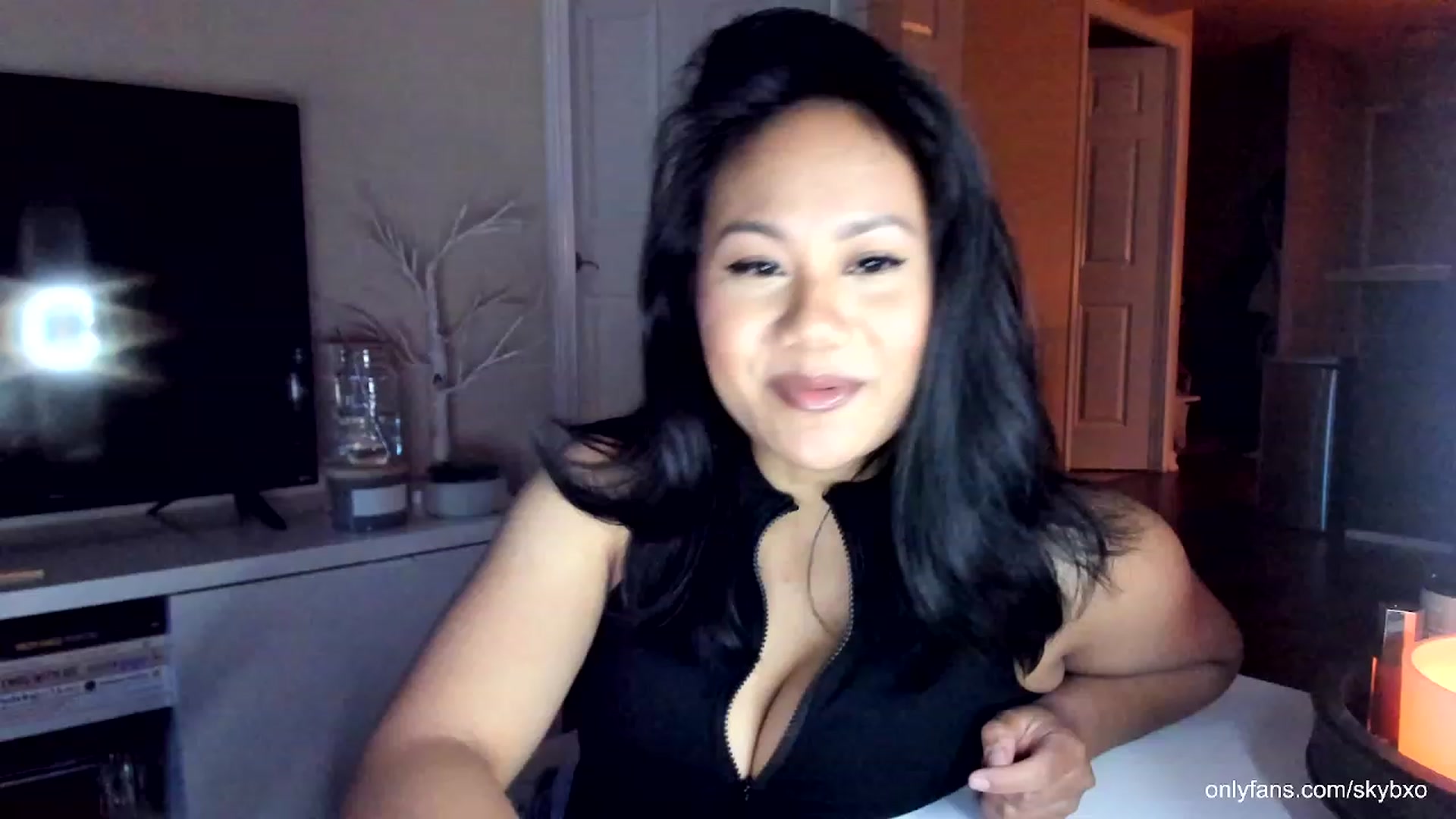 Gallery image thumbnail from SkyB_'s myfreecams stream on, 07/13/2023, 01:08 image 19 of 20