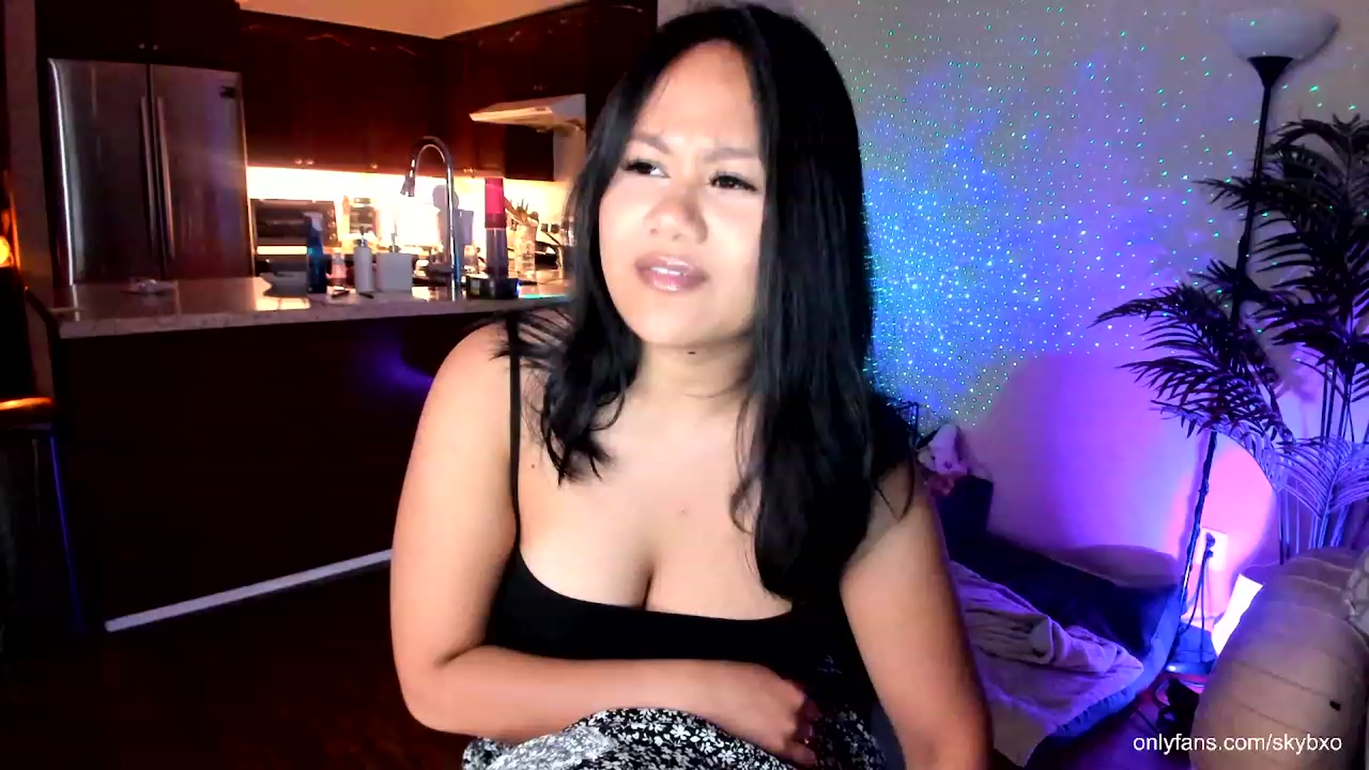 Gallery image thumbnail from SkyB_'s myfreecams stream on, 09/06/2023, 02:03 image 11 of 20