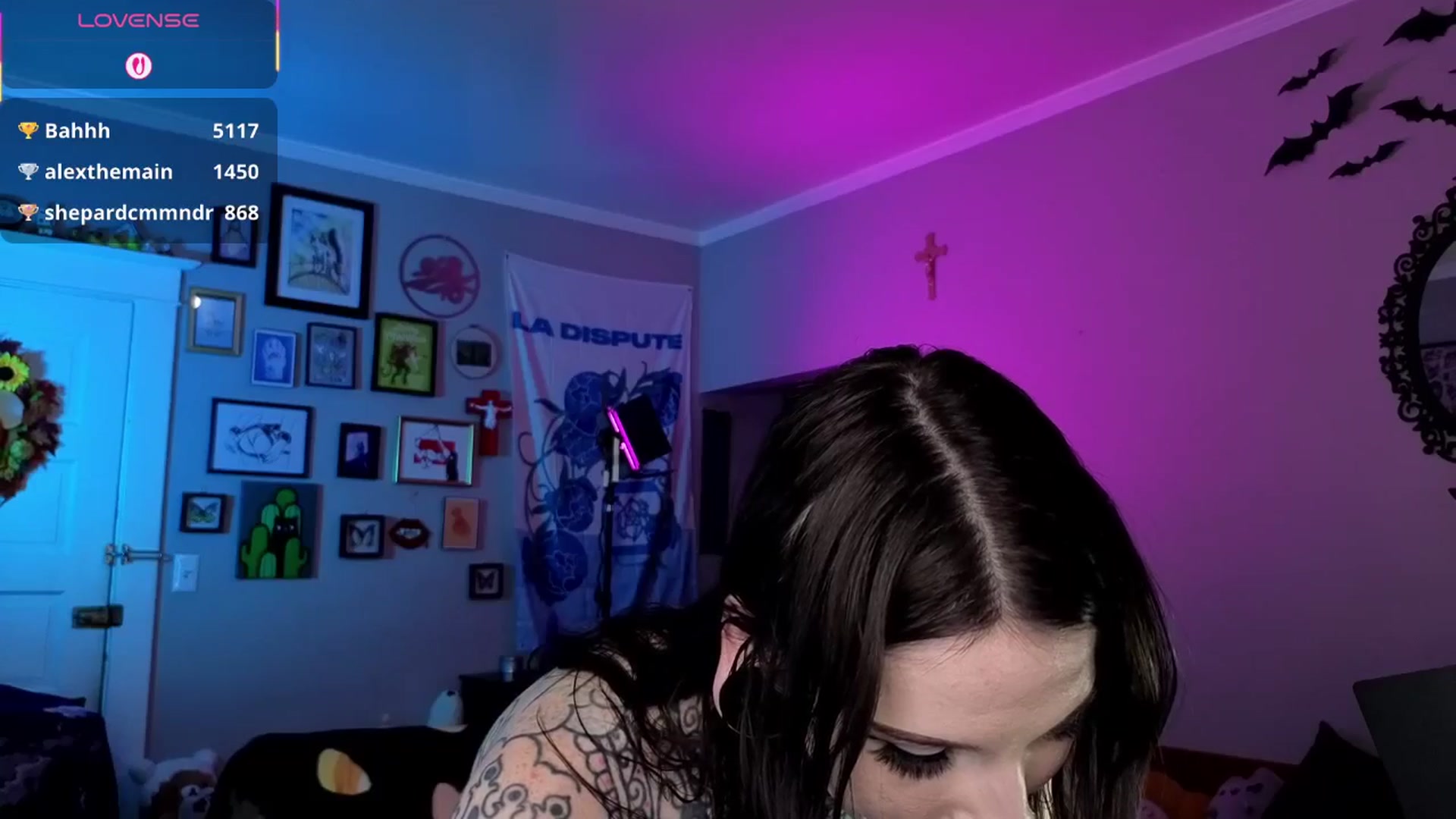 Gallery image thumbnail from SkyGraves's myfreecams stream on, 11/07/2025, 12:05 image 8 of 20
