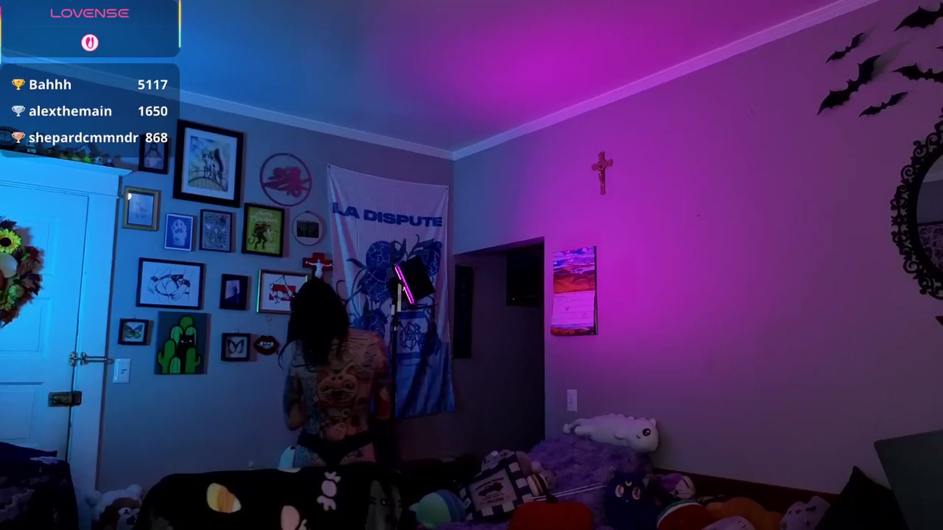 Gallery image thumbnail from SkyGraves's myfreecams stream on, 11/07/2025, 12:05 image 9 of 20