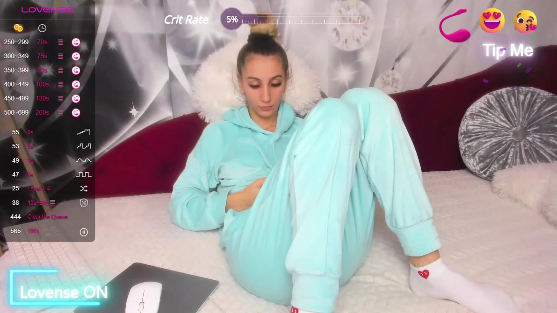 Gallery image thumbnail from SkyRedstone's myfreecams stream on, 10/27/2023, 16:52 image 4 of 20