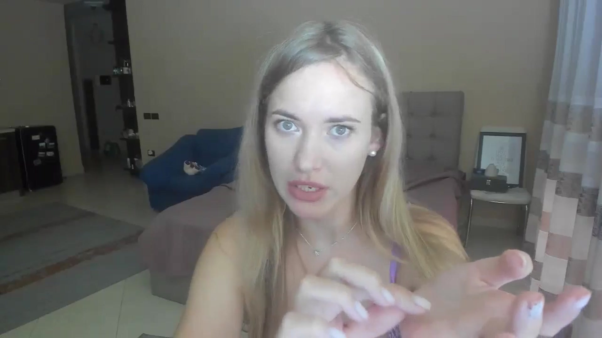 Gallery image thumbnail from SkySunFlower's myfreecams stream on, 07/15/2024, 17:58 image 8 of 20