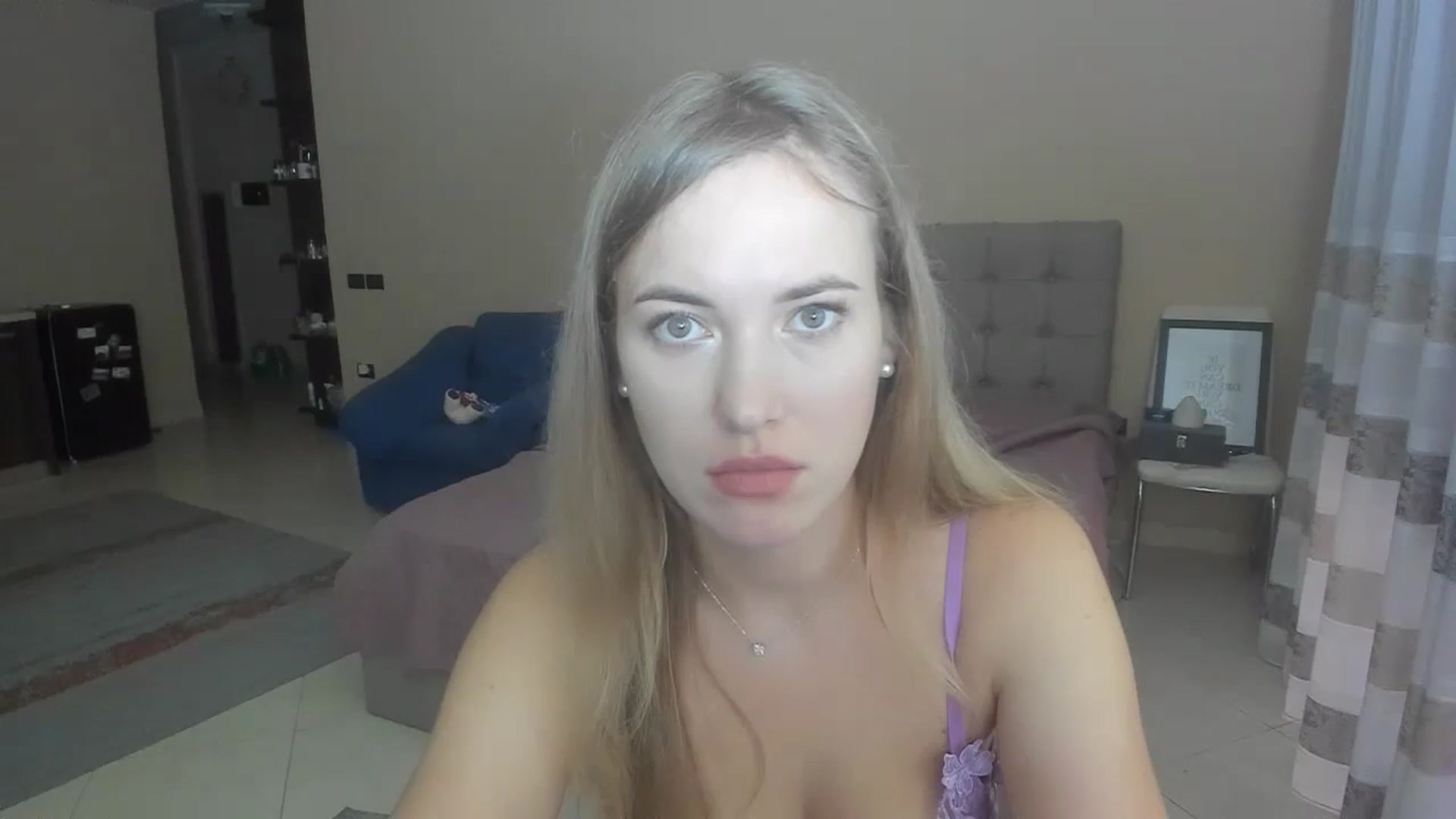 Gallery image thumbnail from SkySunFlower's myfreecams stream on, 07/15/2024, 17:58 image 15 of 20