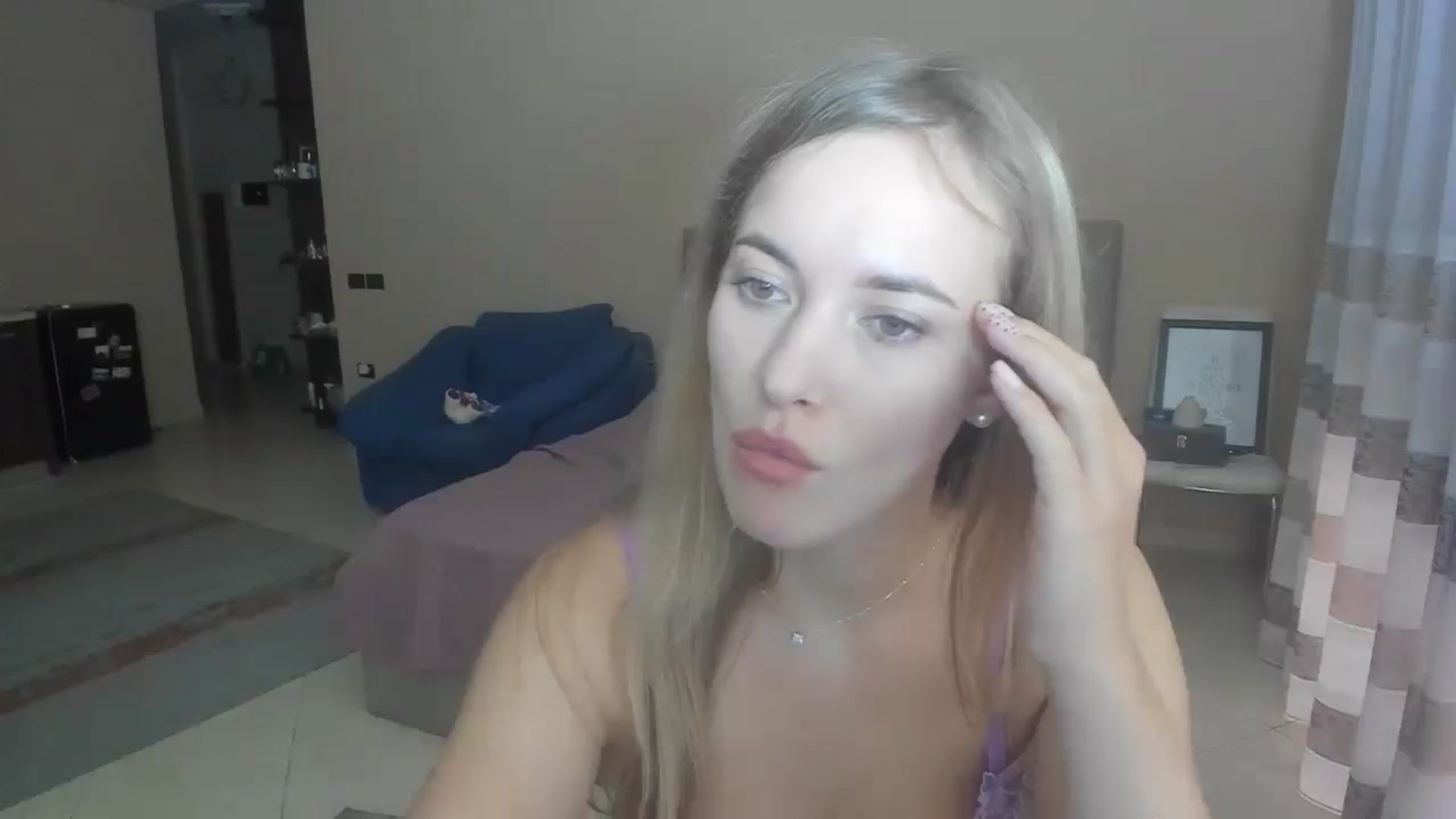 Gallery image thumbnail from SkySunFlower's myfreecams stream on, 07/15/2024, 17:58 image 1 of 20