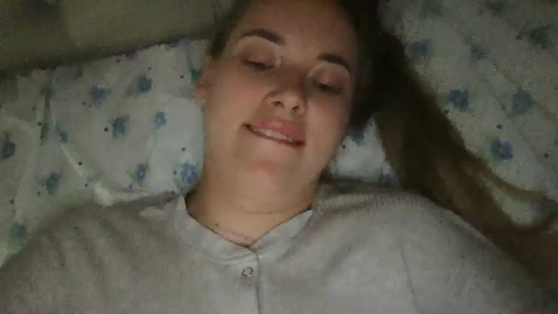 Gallery image thumbnail from SkySunFlower's myfreecams stream on, 11/20/2024, 11:46 image 4 of 20