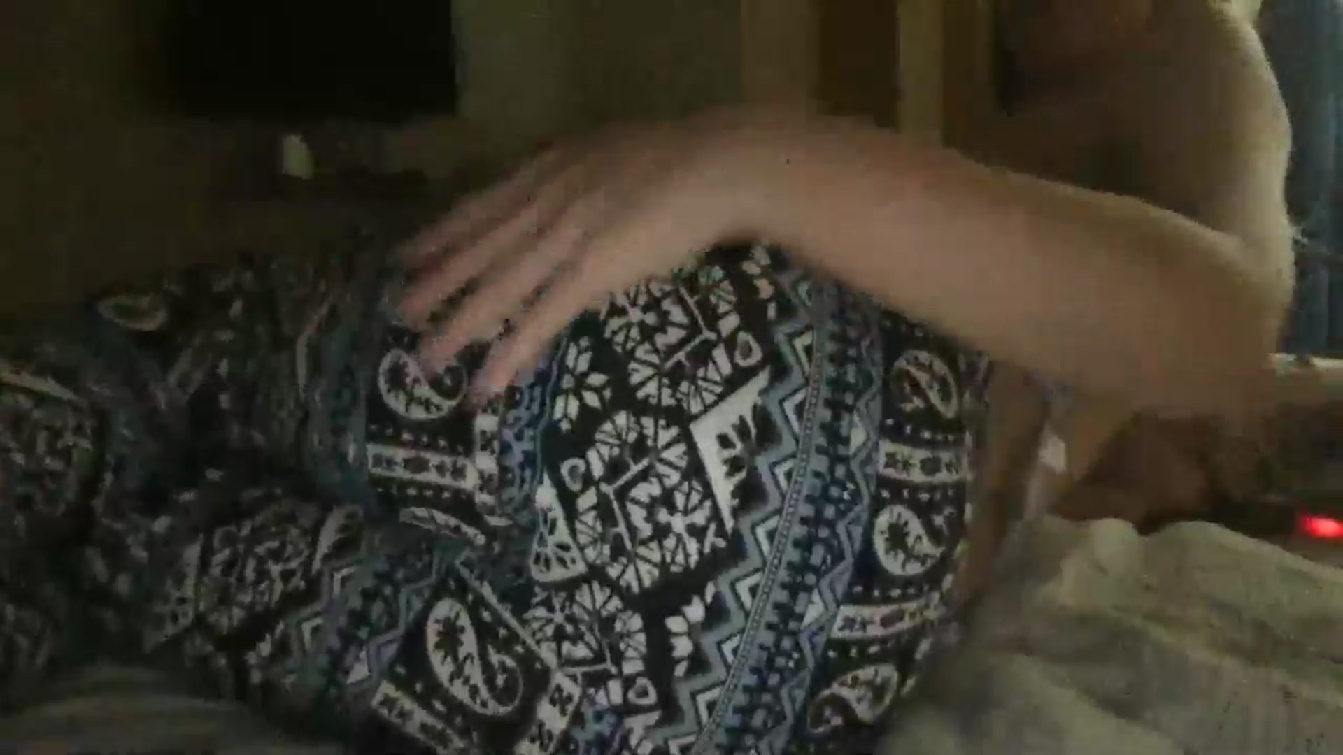 Gallery image thumbnail from SkySunFlower's myfreecams stream on, 11/29/2024, 08:36 image 19 of 20