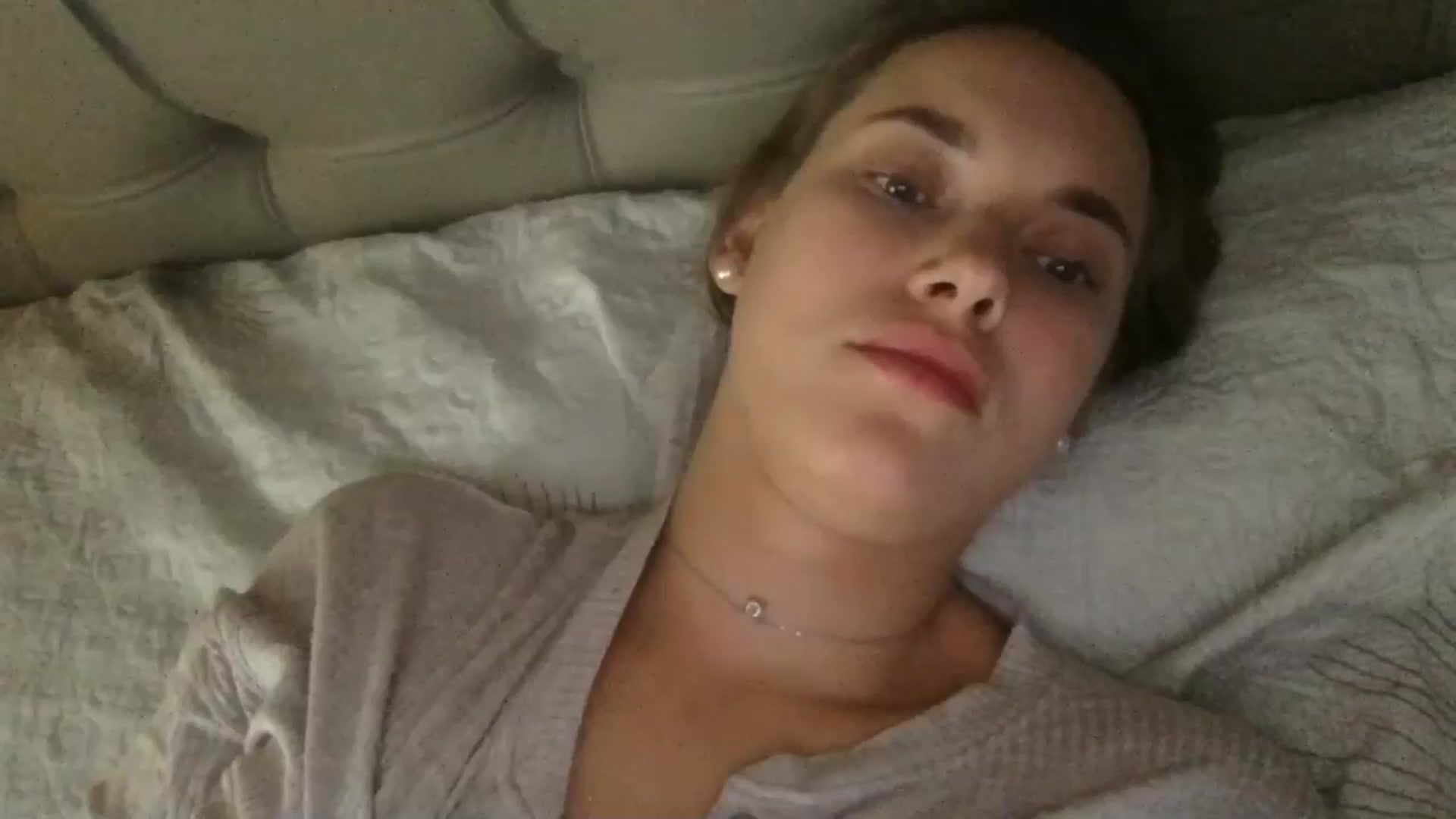 Gallery image thumbnail from SkySunFlower's myfreecams stream on, 11/29/2024, 12:20 image 7 of 20