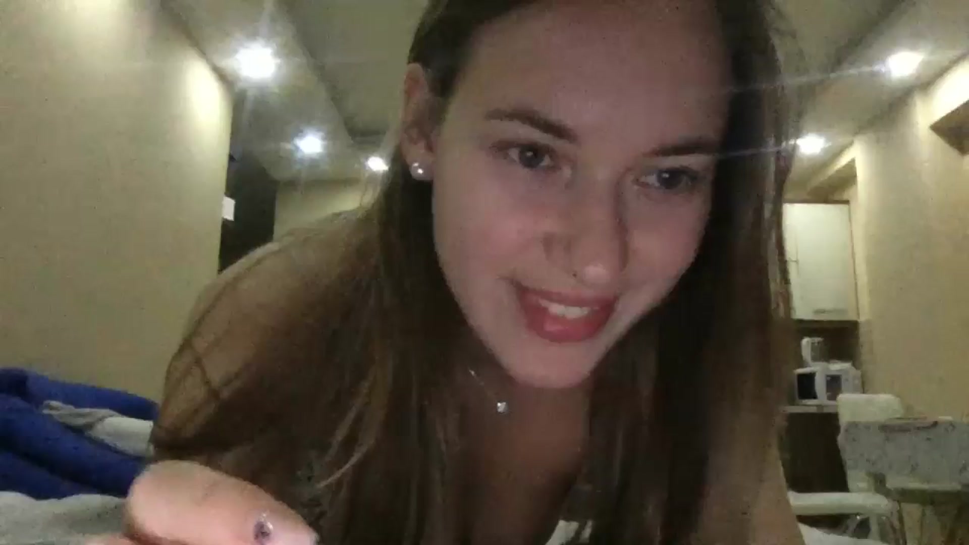Gallery image thumbnail from SkySunFlower's myfreecams stream on, 11/29/2024, 15:13 image 17 of 20
