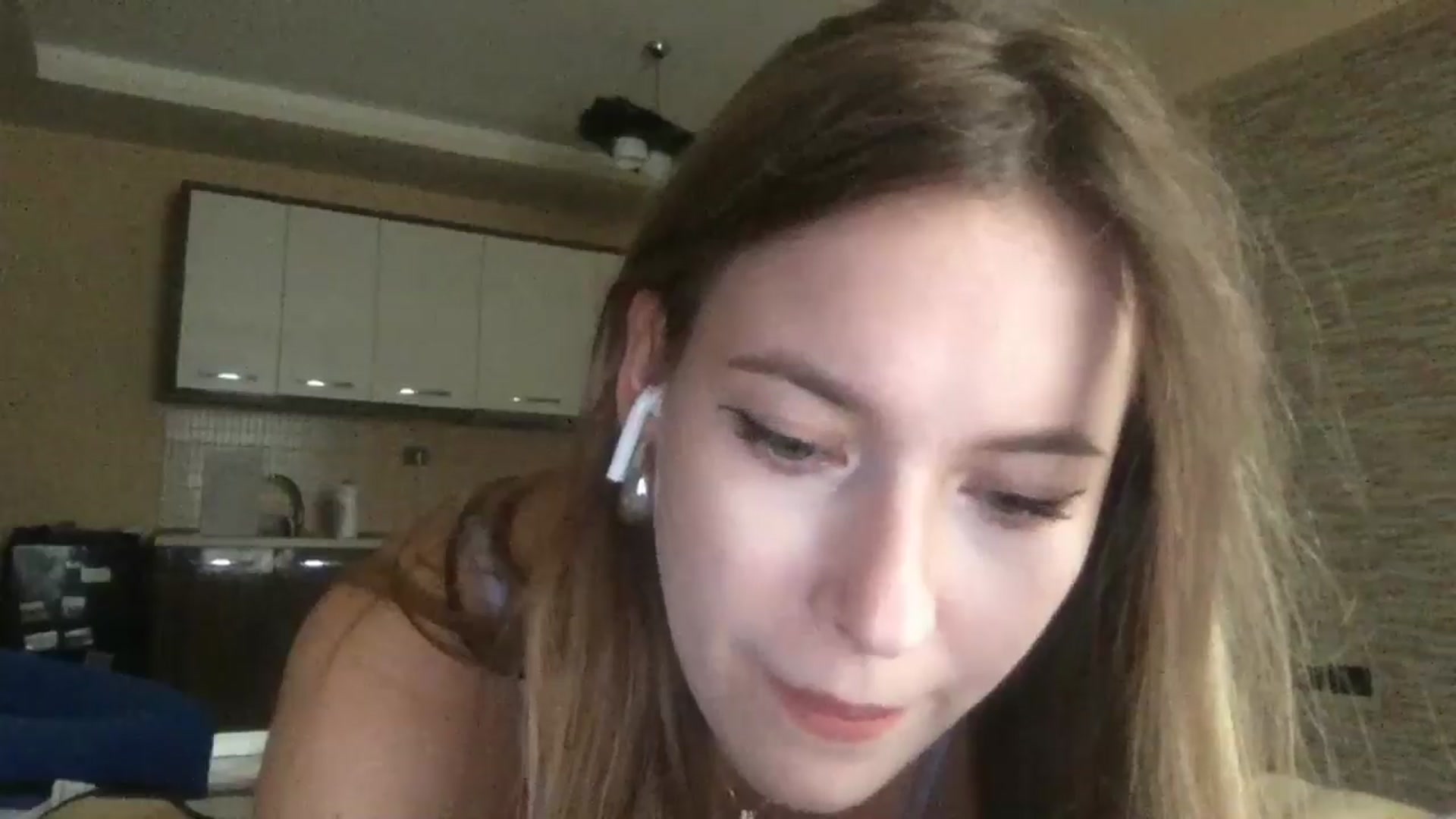 Gallery image thumbnail from SkySunFlower's myfreecams stream on, 12/03/2024, 09:57 image 2 of 20