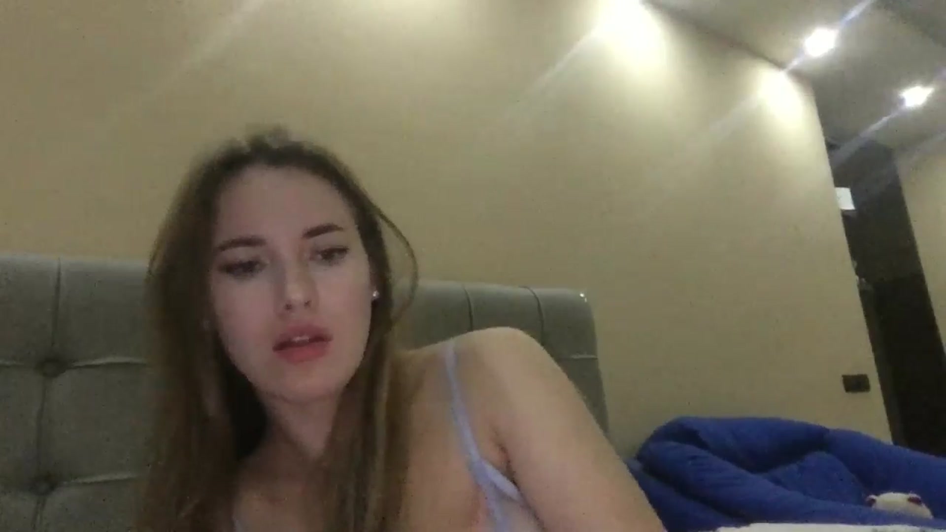 Gallery image thumbnail from SkySunFlower's myfreecams stream on, 12/04/2024, 15:59 image 6 of 20