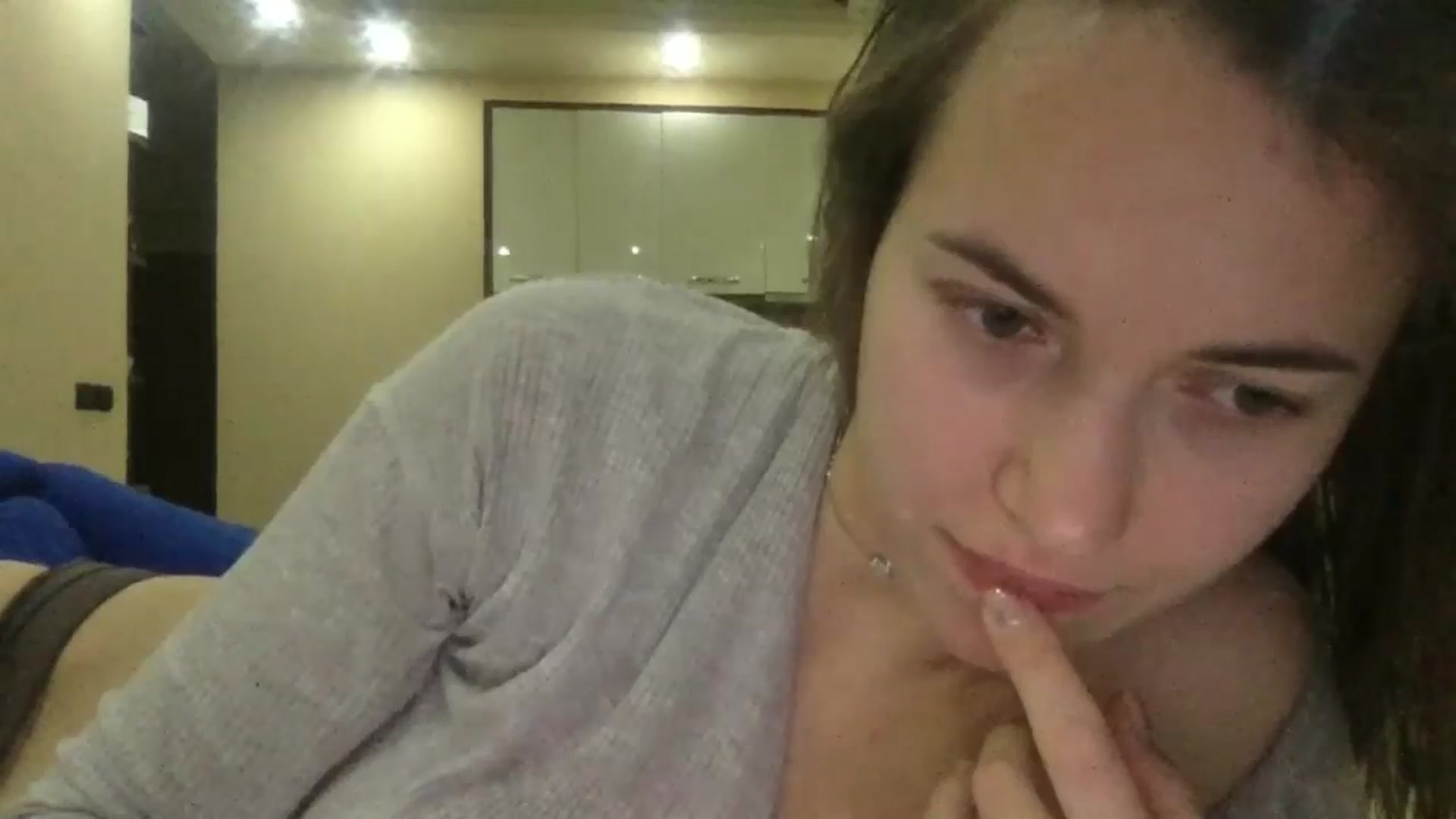 Gallery image thumbnail from SkySunFlower's myfreecams stream on, 12/05/2024, 20:54 image 3 of 20