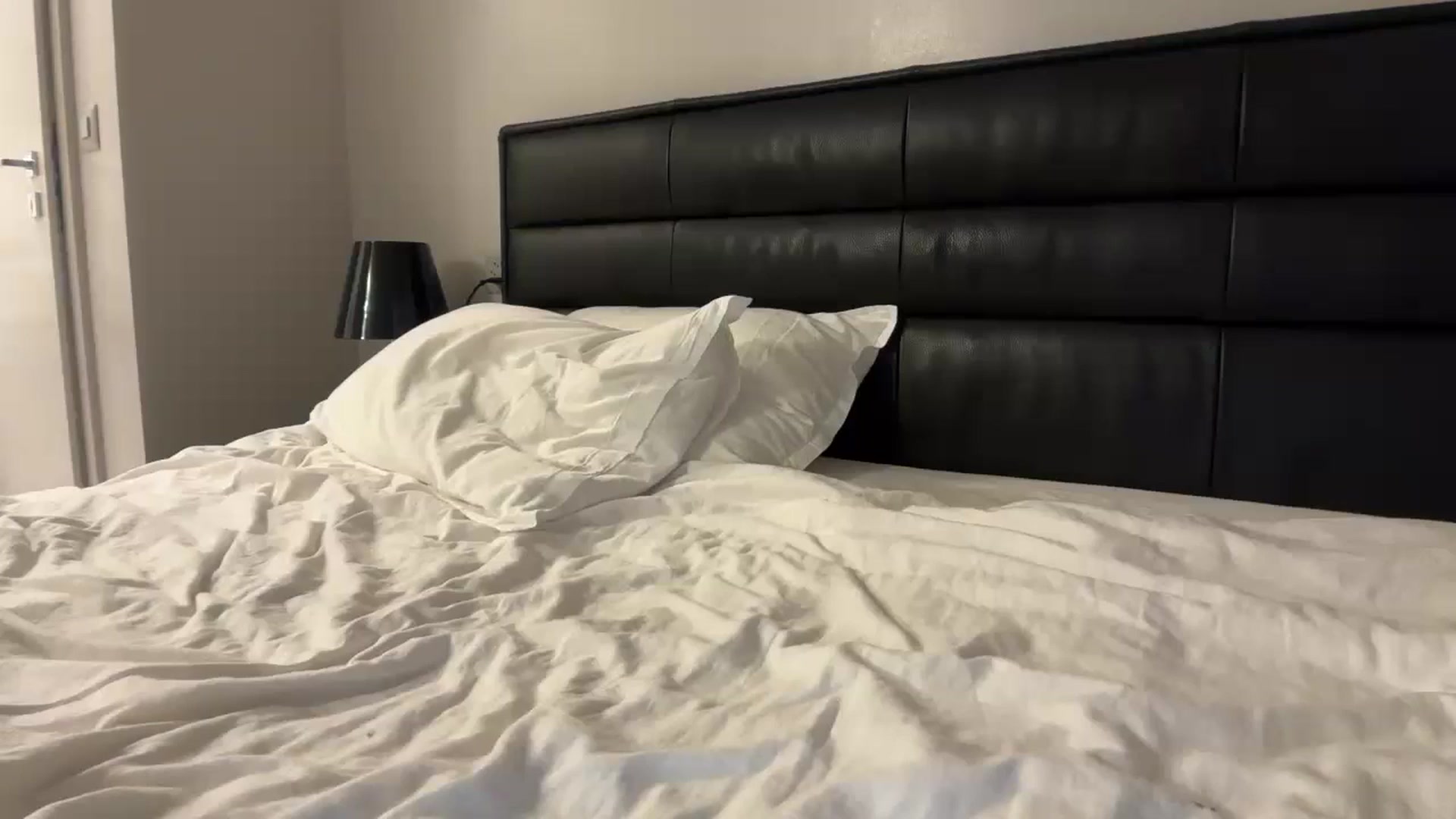 Gallery image thumbnail from SkySunFlower's myfreecams stream on, 12/16/2024, 22:18 image 5 of 20