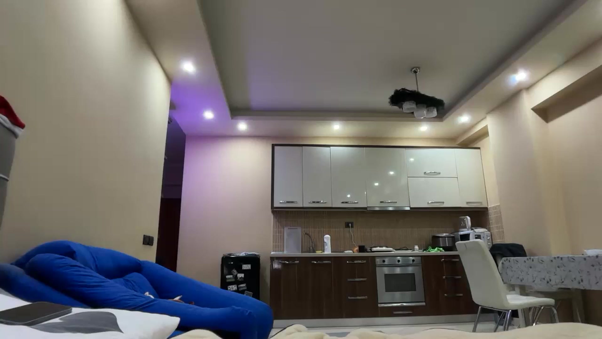 Gallery image thumbnail from SkySunFlower's myfreecams stream on, 12/19/2024, 22:31 image 18 of 20