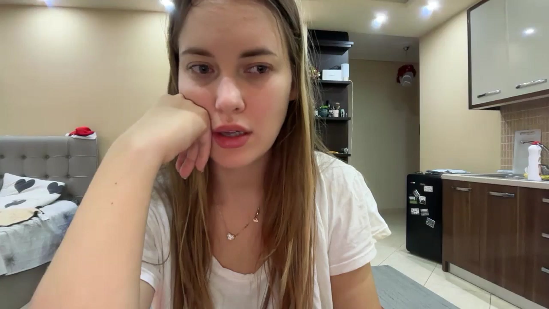 Gallery image thumbnail from SkySunFlower's myfreecams stream on, 12/21/2024, 08:48 image 20 of 20