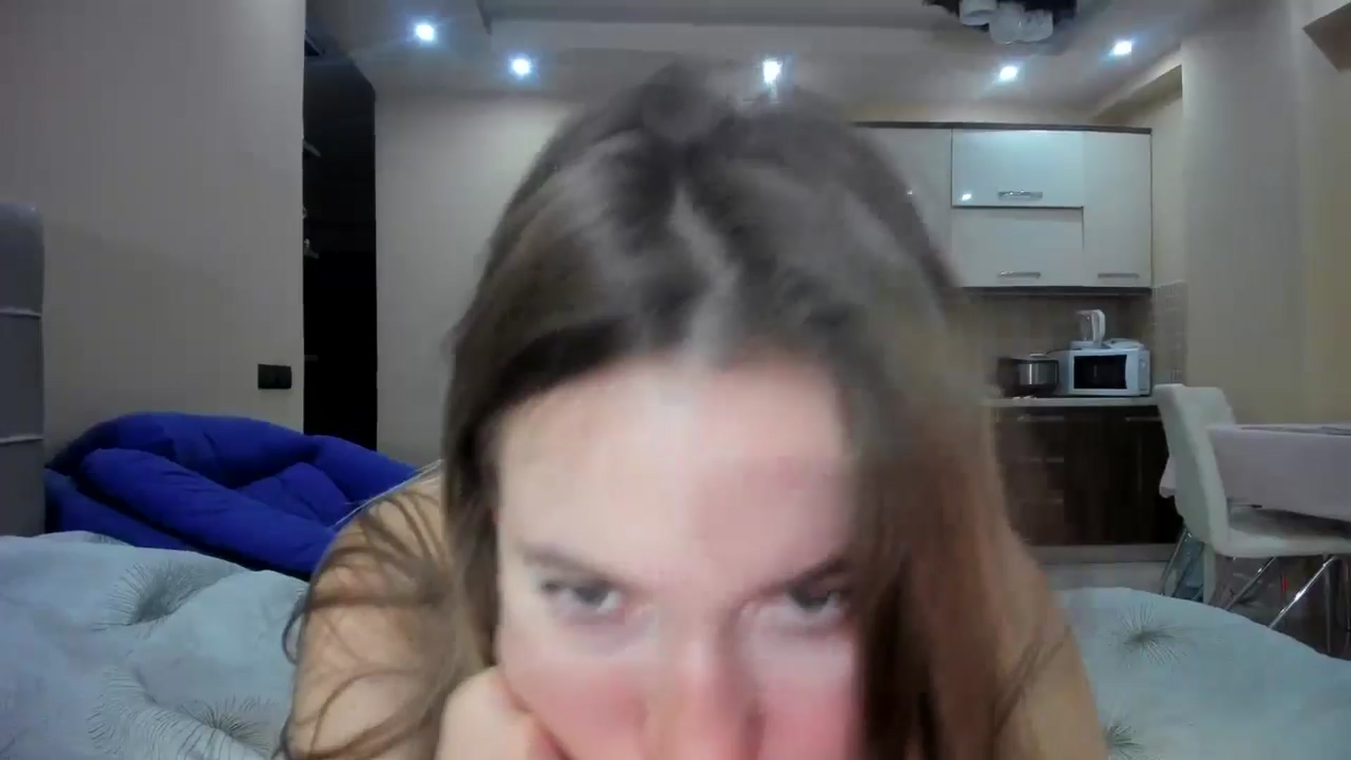 Gallery image thumbnail from SkySunFlower's myfreecams stream on, 12/22/2024, 20:17 image 17 of 20
