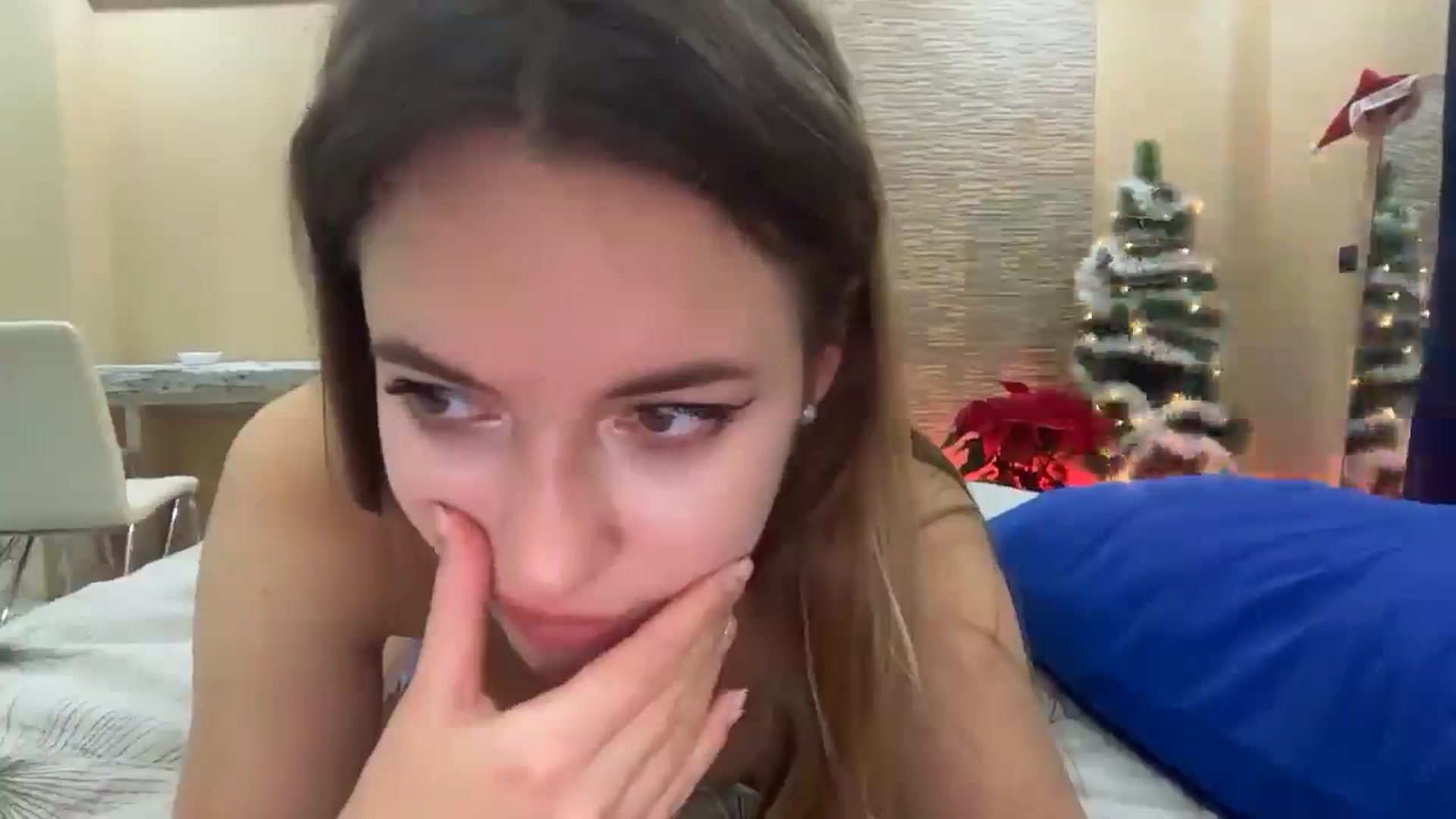 Gallery image thumbnail from SkySunFlower's myfreecams stream on, 12/29/2024, 02:05 image 11 of 20