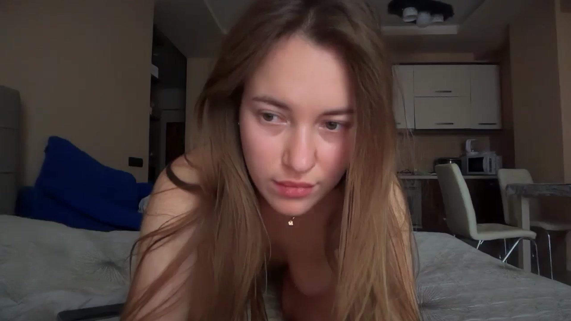 Gallery image thumbnail from SkySunFlower's myfreecams stream on, 01/07/2025, 08:22 image 7 of 20