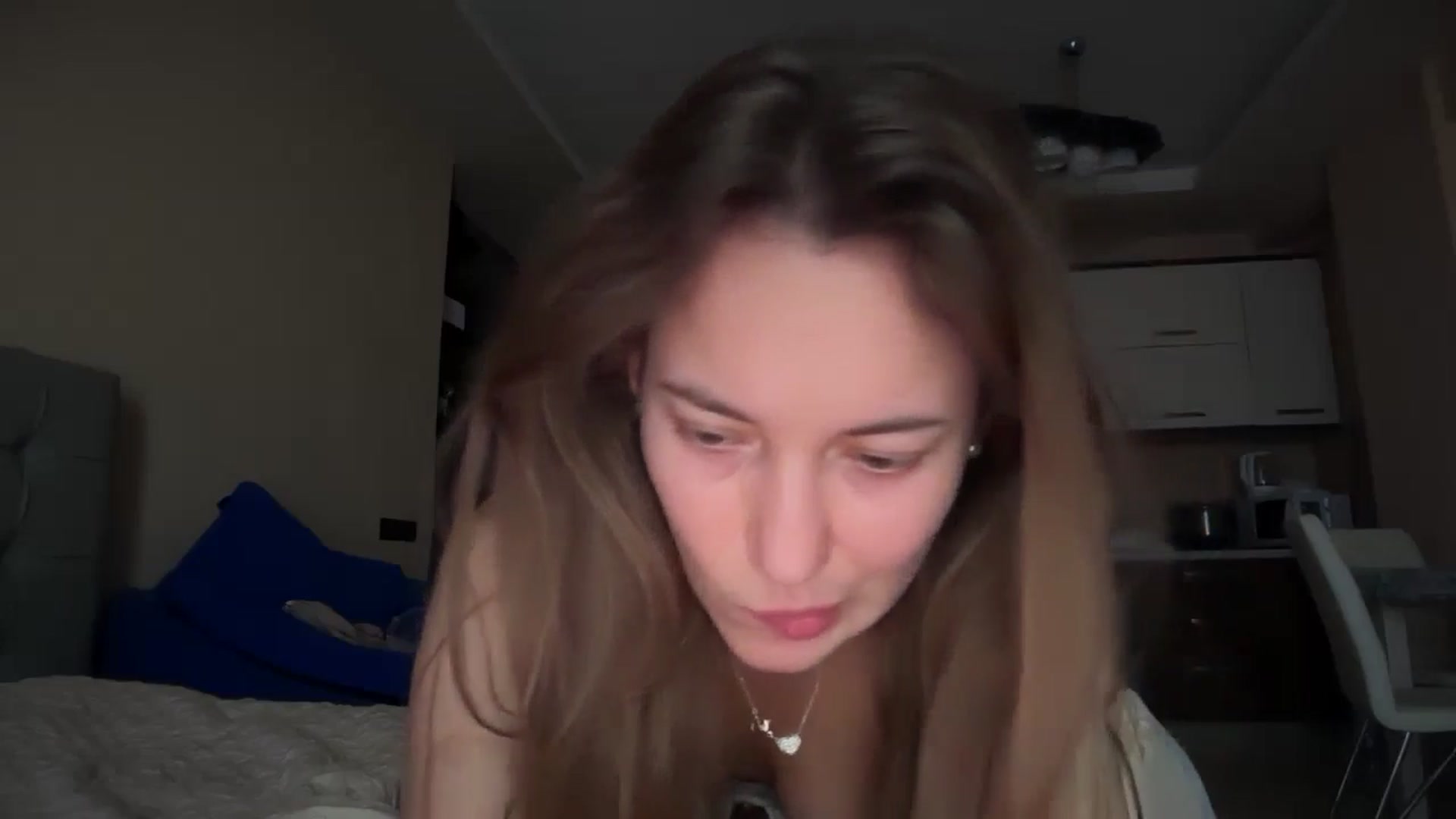 Gallery image thumbnail from SkySunFlower's myfreecams stream on, 01/11/2025, 11:35 image 17 of 20
