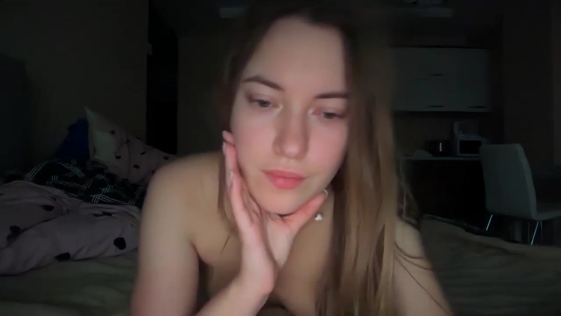 Gallery image thumbnail from SkySunFlower's myfreecams stream on, 01/12/2025, 12:17 image 5 of 20