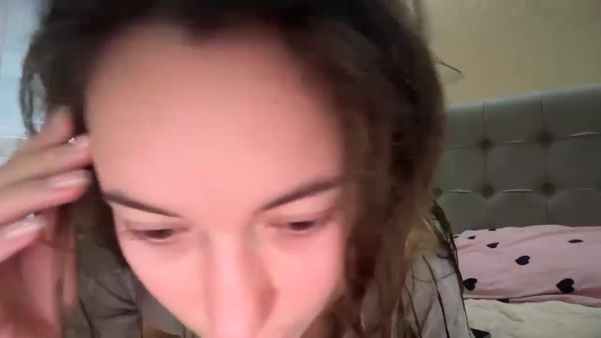 Gallery image thumbnail from SkySunFlower's myfreecams stream on, 01/12/2025, 13:01 image 19 of 20