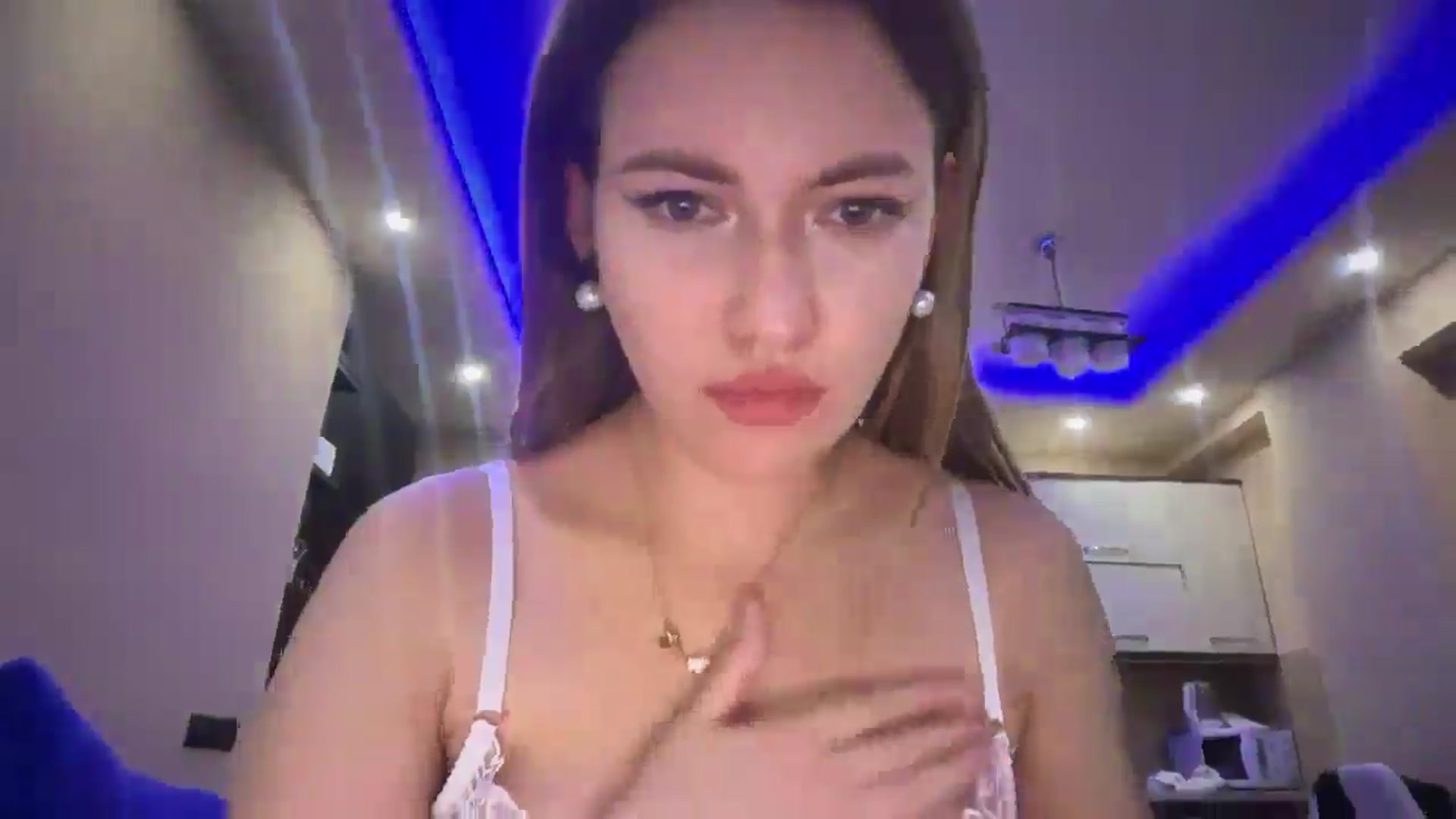 Gallery image thumbnail from SkySunFlower's myfreecams stream on, 01/13/2025, 20:51 image 5 of 20