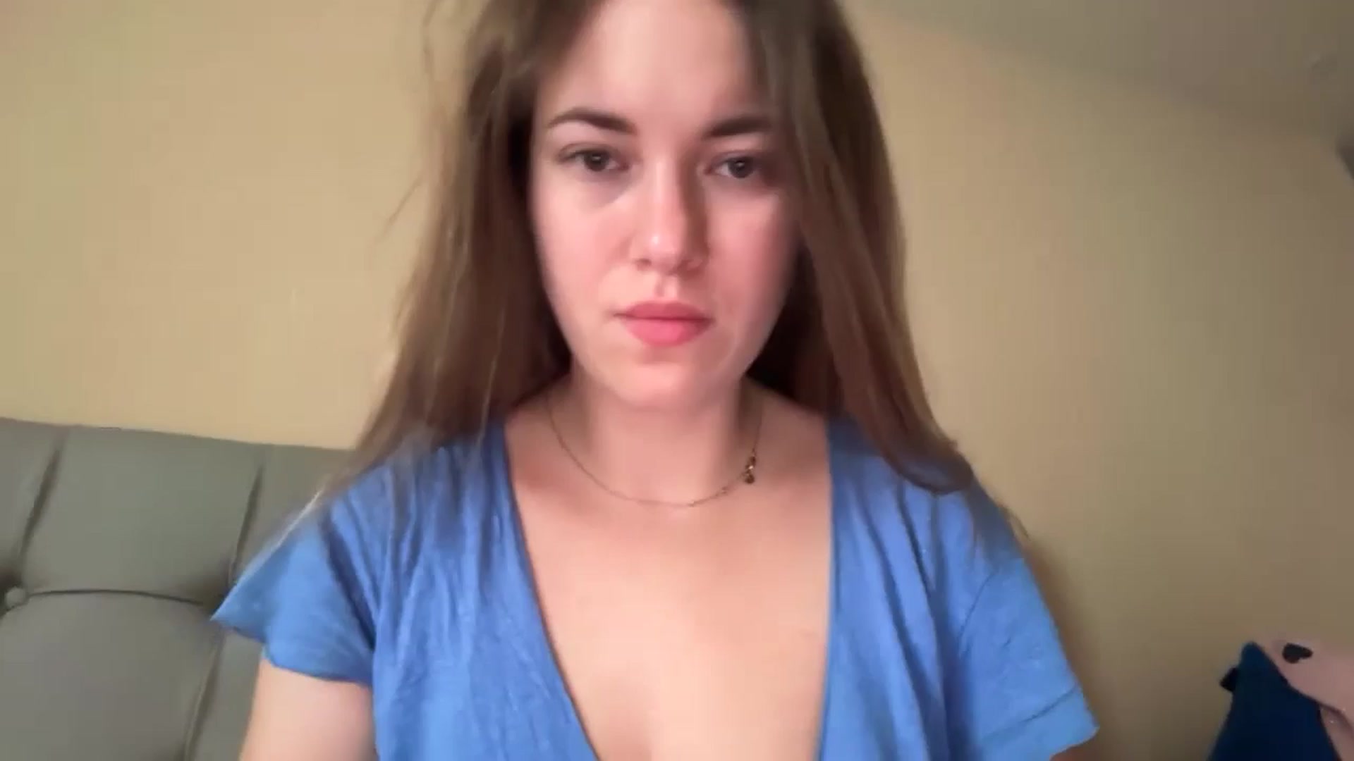Gallery image thumbnail from SkySunFlower's myfreecams stream on, 01/19/2025, 12:51 image 1 of 20