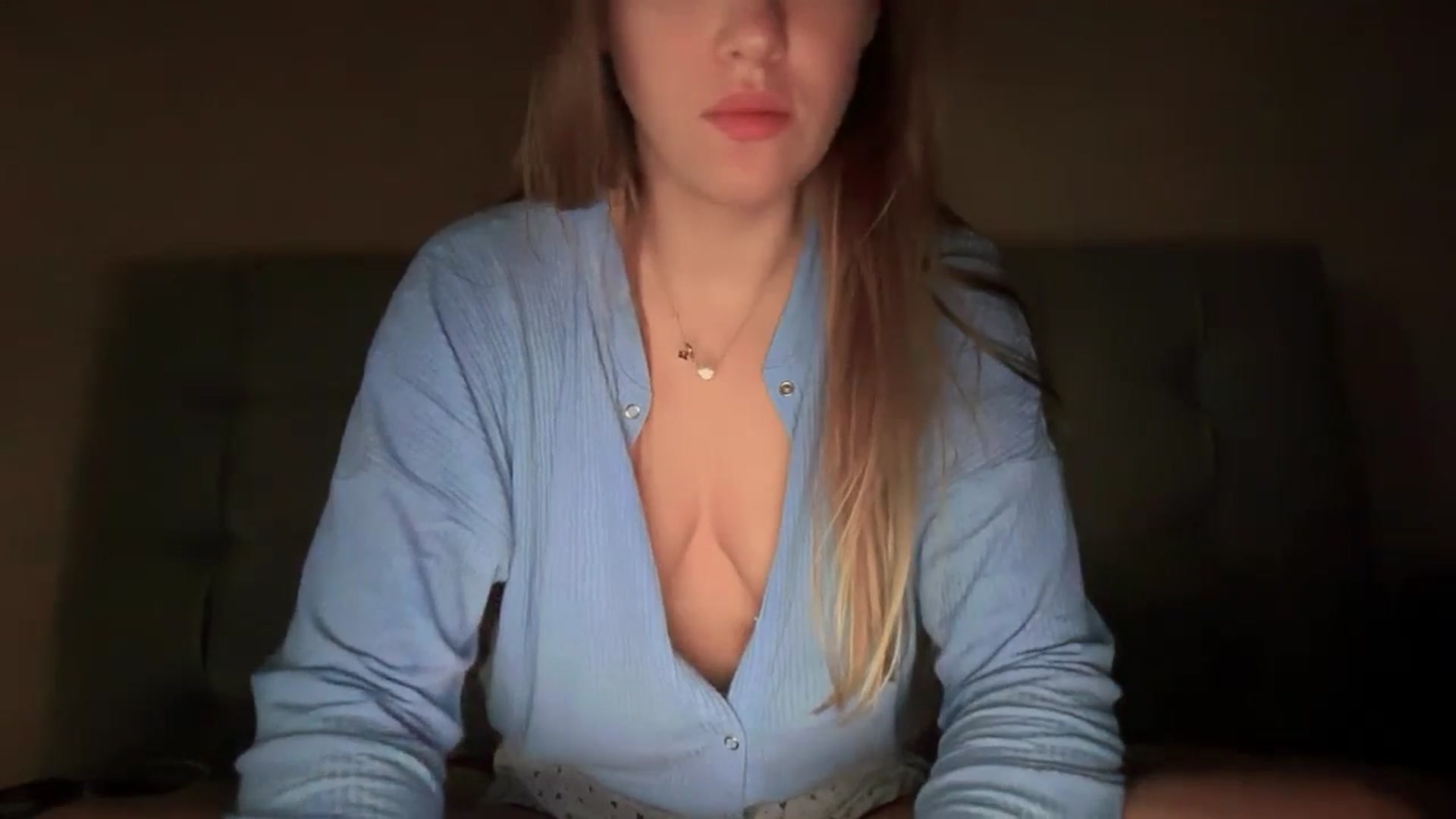 Gallery image thumbnail from SkySunFlower's myfreecams stream on, 01/20/2025, 12:43 image 8 of 20