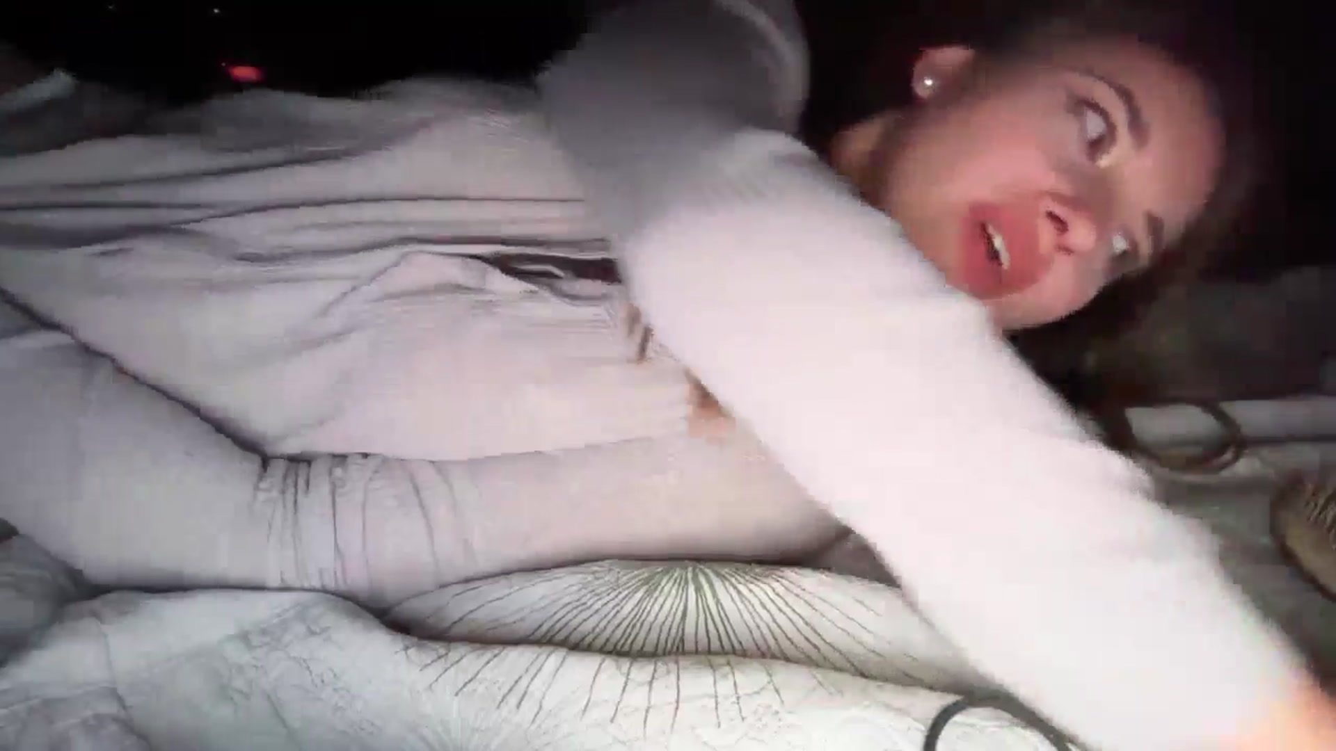 Gallery image thumbnail from SkySunFlower's myfreecams stream on, 01/21/2025, 03:12 image 5 of 20