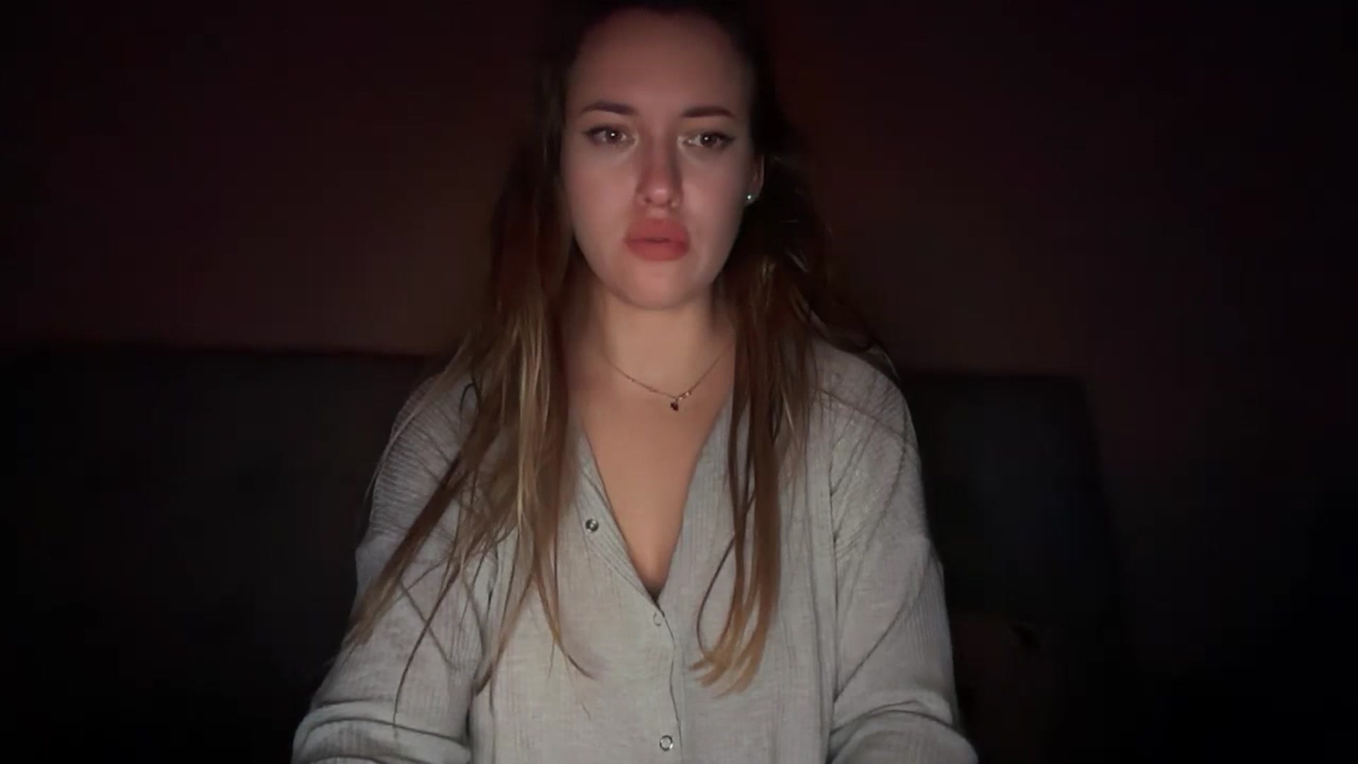 Gallery image thumbnail from SkySunFlower's myfreecams stream on, 01/21/2025, 03:12 image 16 of 20
