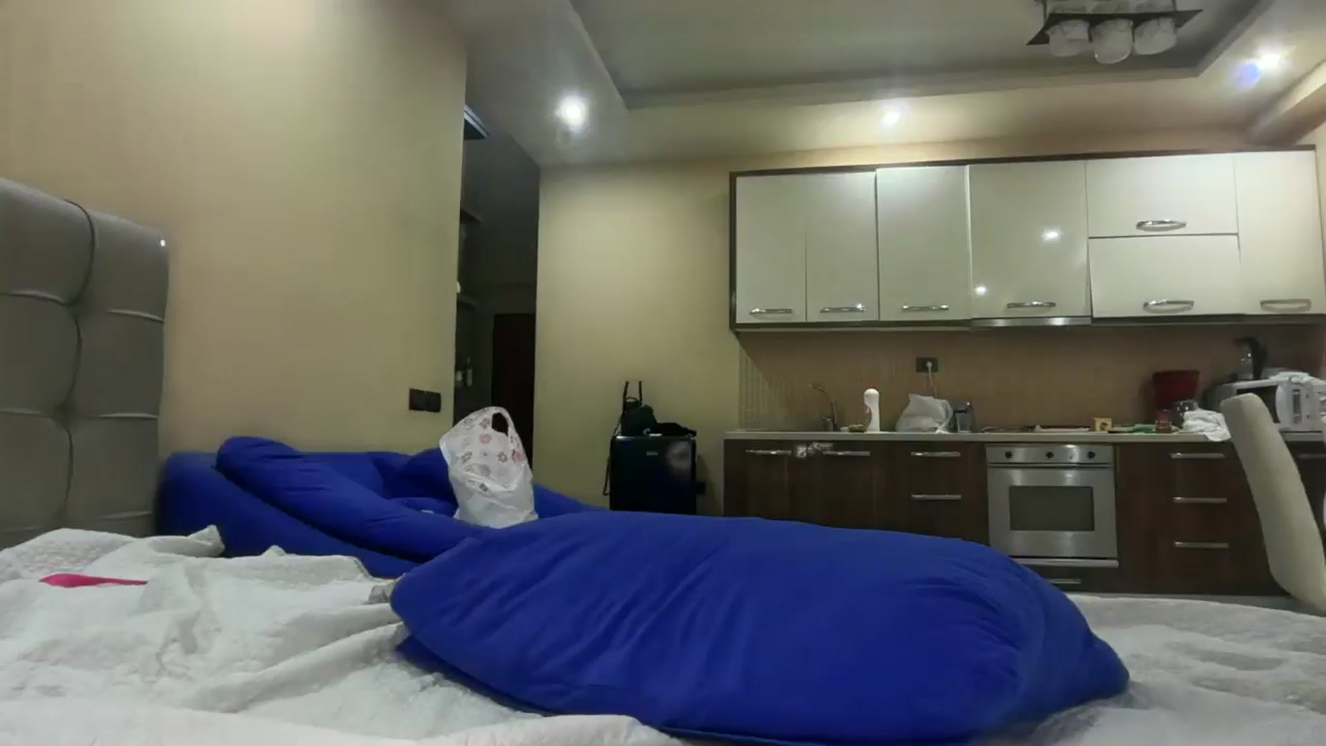 Gallery image thumbnail from SkySunFlower's myfreecams stream on, 01/26/2025, 02:48 image 13 of 20