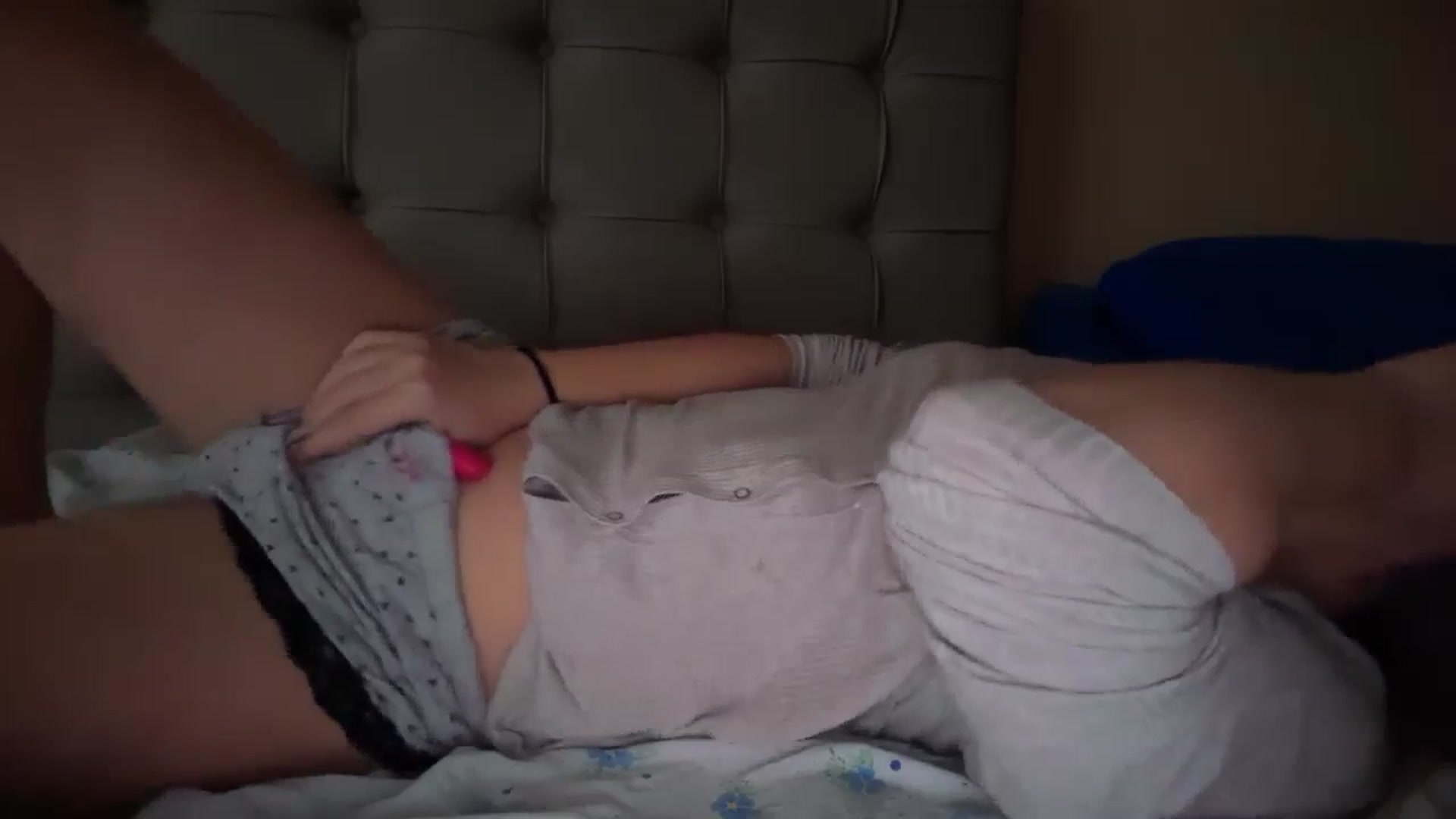 Gallery image thumbnail from SkySunFlower's myfreecams stream on, 01/26/2025, 15:55 image 10 of 20