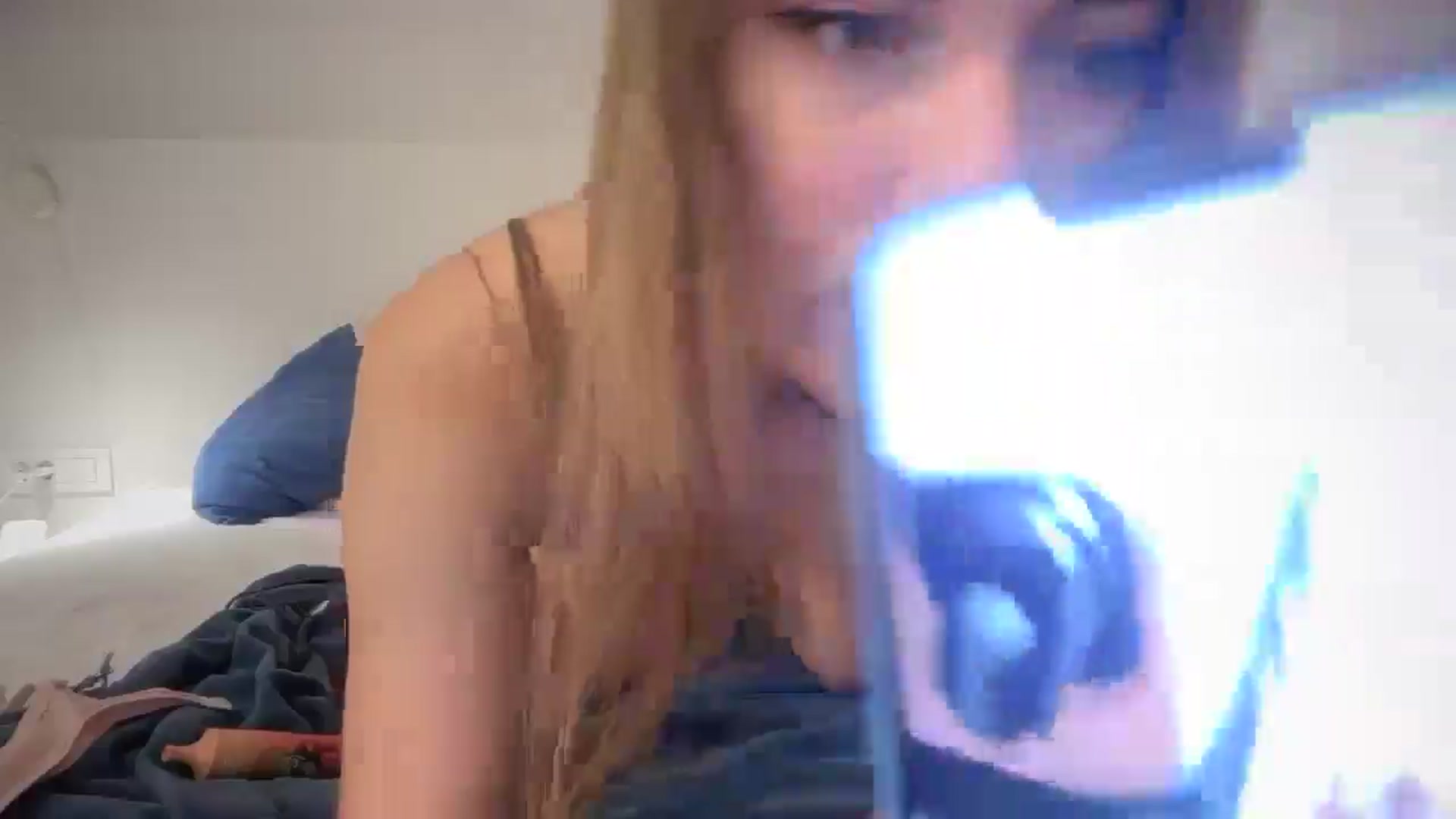 Gallery image thumbnail from SkySunFlower's myfreecams stream on, 01/31/2025, 16:23 image 10 of 20