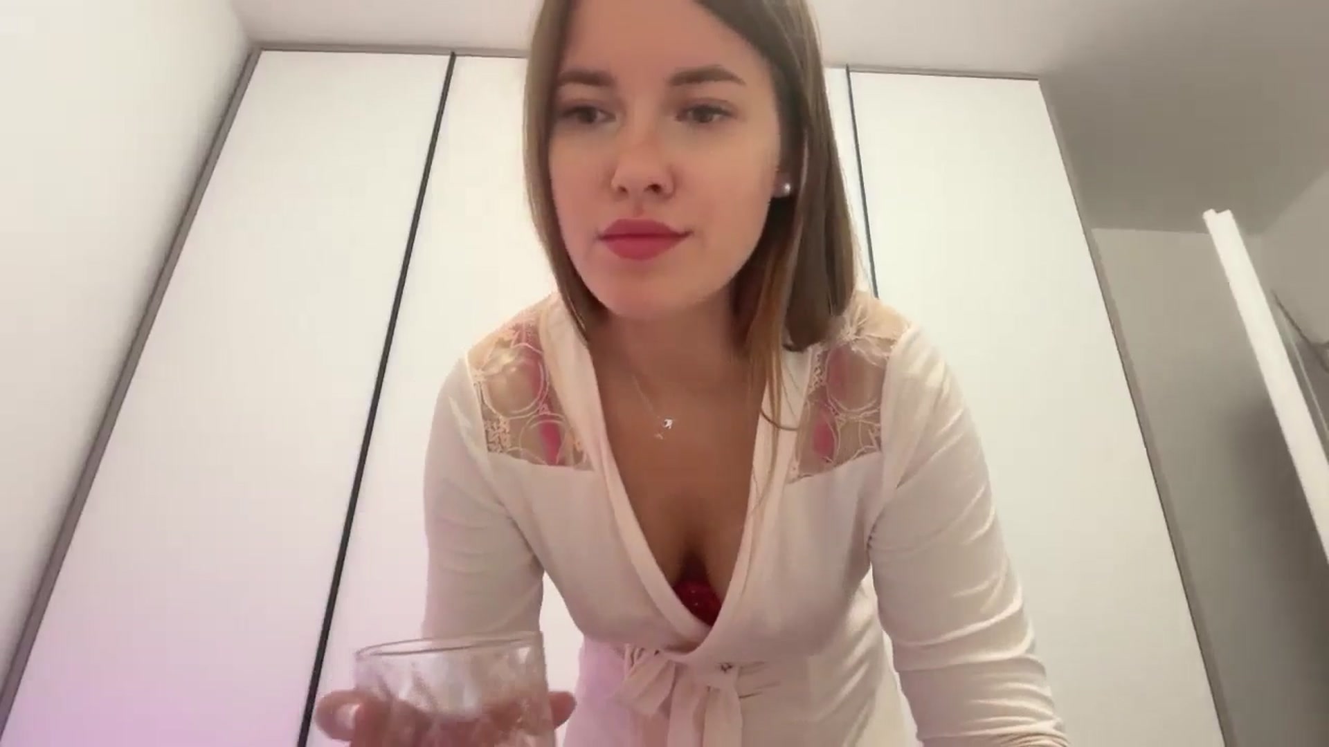 Gallery image thumbnail from SkySunFlower's myfreecams stream on, 03/14/2025, 22:08 image 2 of 20