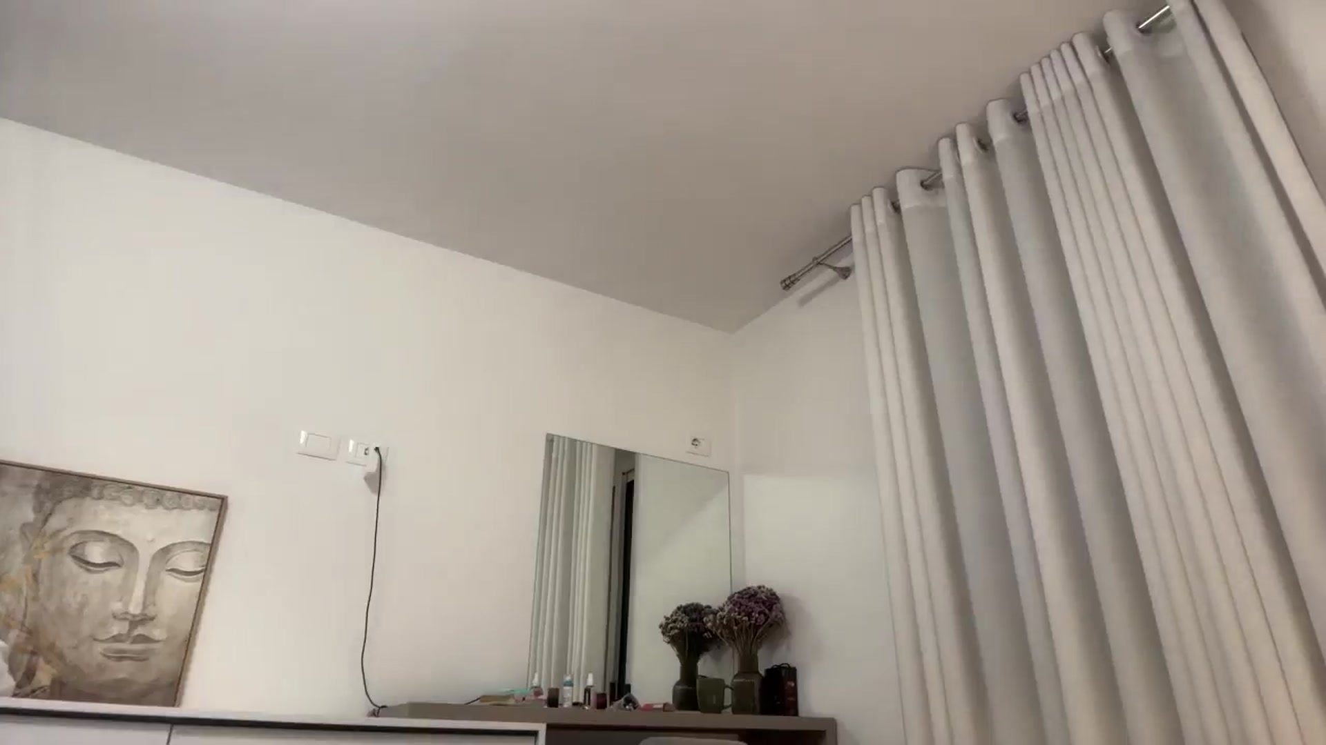 Gallery image thumbnail from SkySunFlower's myfreecams stream on, 03/20/2025, 23:26 image 9 of 20
