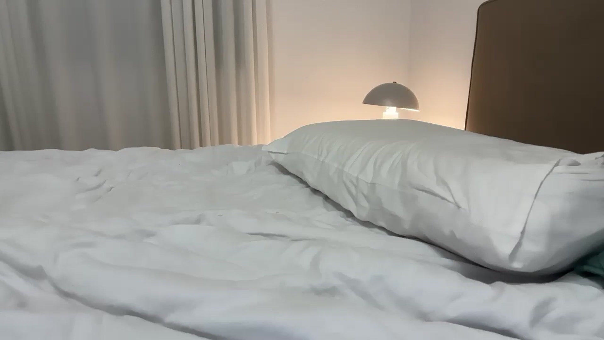 Gallery image thumbnail from SkySunFlower's myfreecams stream on, 03/26/2025, 05:28 image 16 of 20
