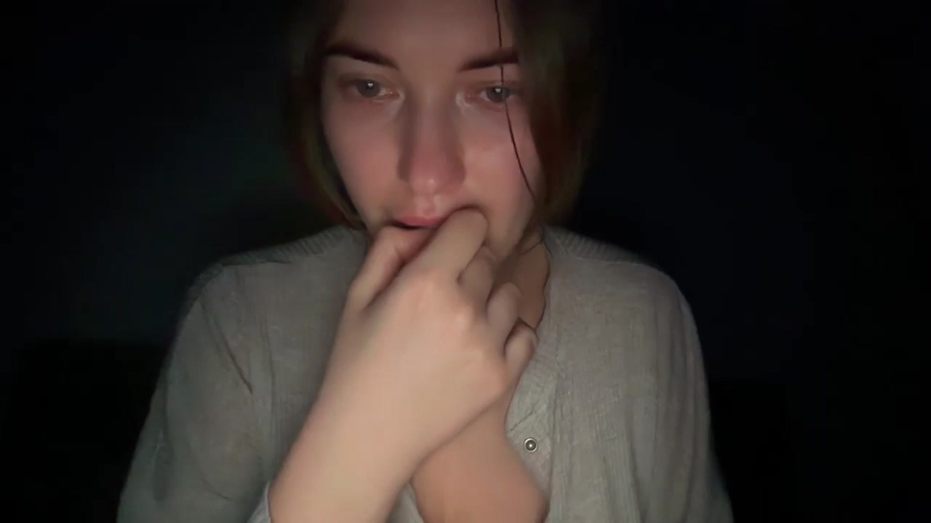 Gallery image thumbnail from SkySunFlower's myfreecams stream on, 05/27/2025, 03:41 image 7 of 20