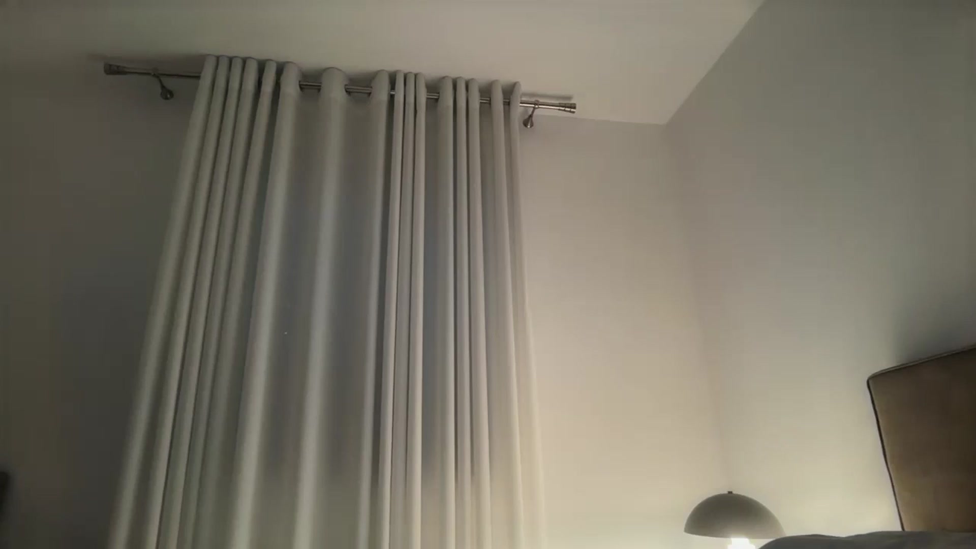Gallery image thumbnail from SkySunFlower's myfreecams stream on, 06/03/2025, 05:00 image 6 of 20