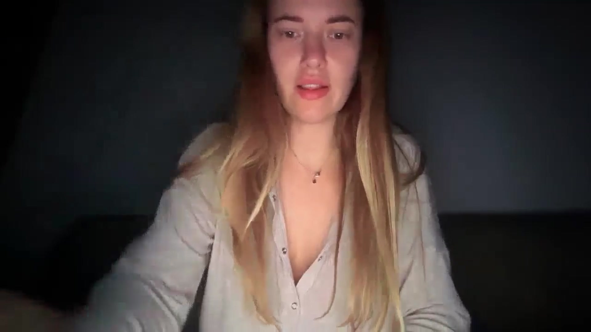 Gallery image thumbnail from SkySunFlower's myfreecams stream on, 06/11/2025, 02:11 image 17 of 20
