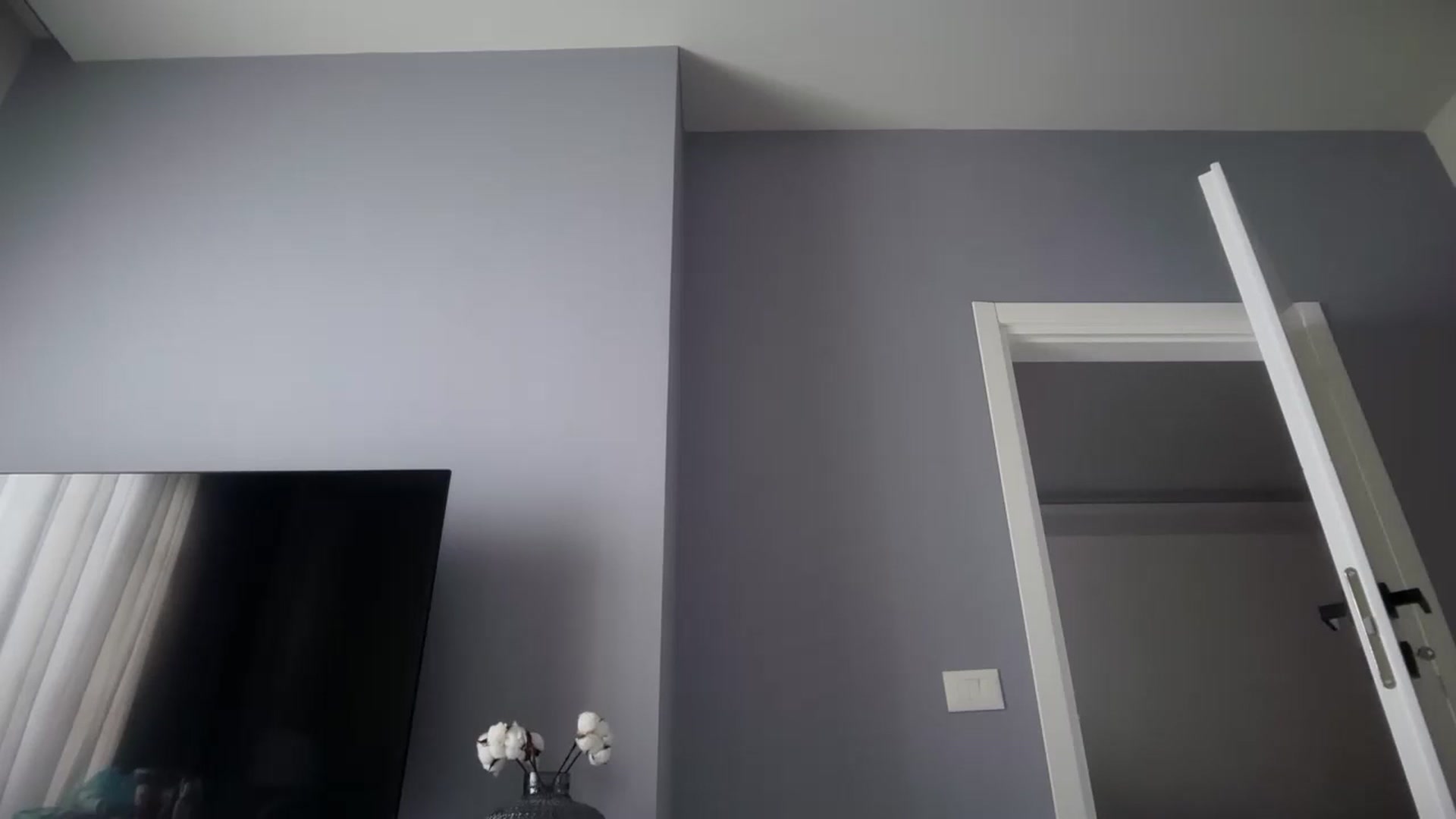 Gallery image thumbnail from SkySunFlower's myfreecams stream on, 06/12/2025, 12:23 image 12 of 20
