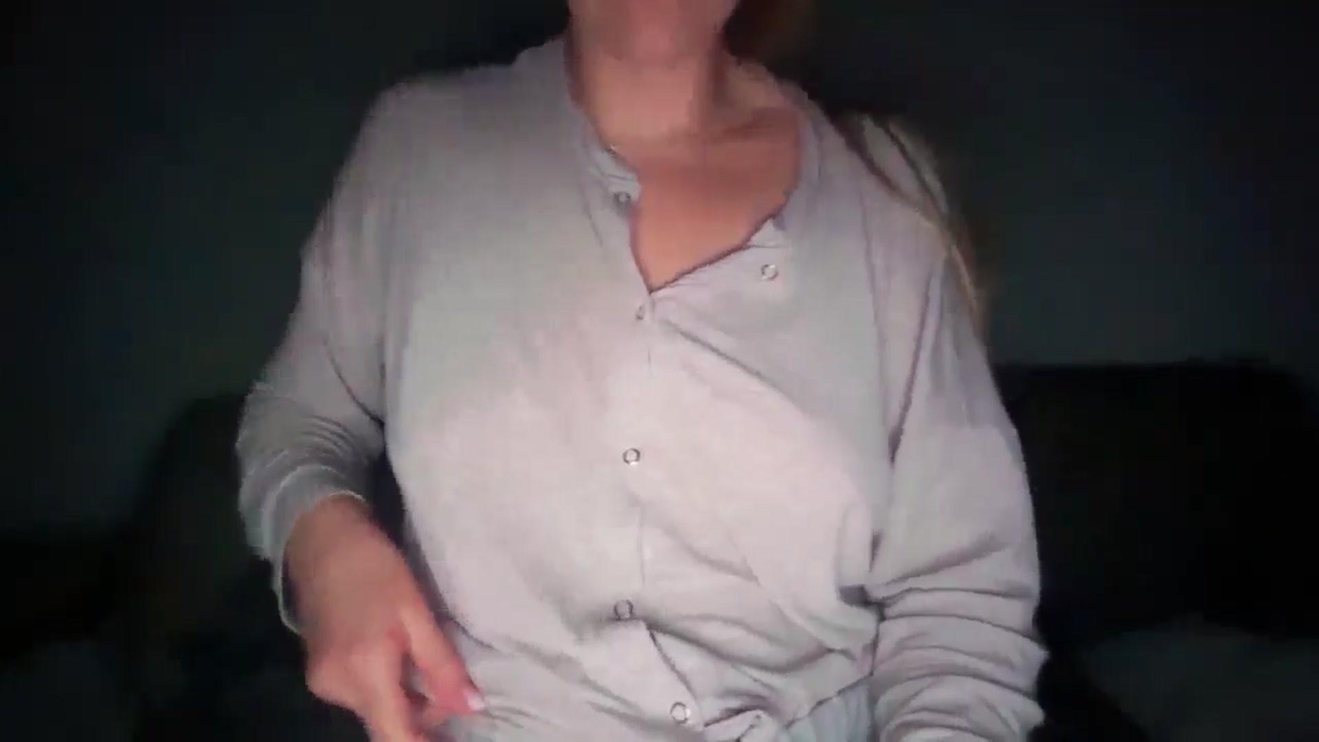 Gallery image thumbnail from SkySunFlower's myfreecams stream on, 06/14/2025, 02:40 image 17 of 20