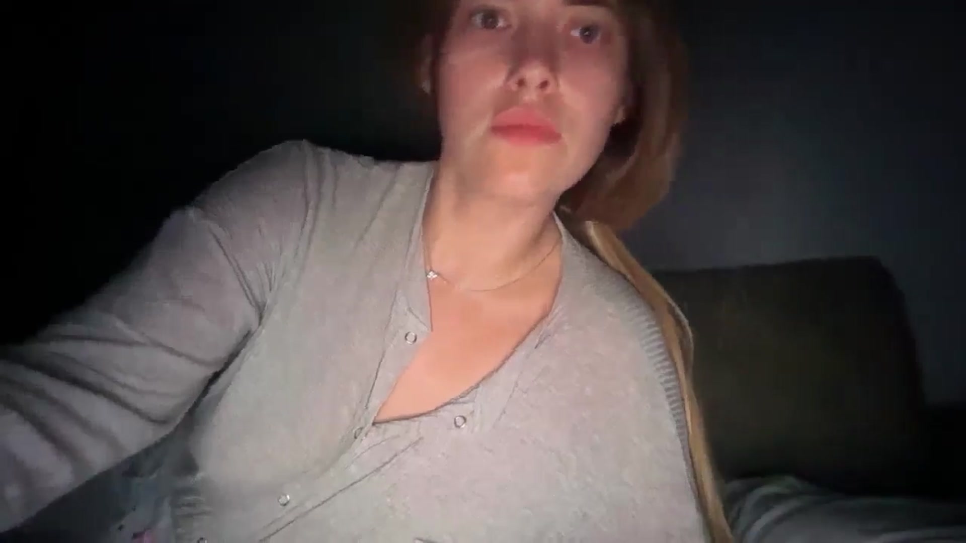 Gallery image thumbnail from SkySunFlower's myfreecams stream on, 06/14/2025, 02:40 image 16 of 20