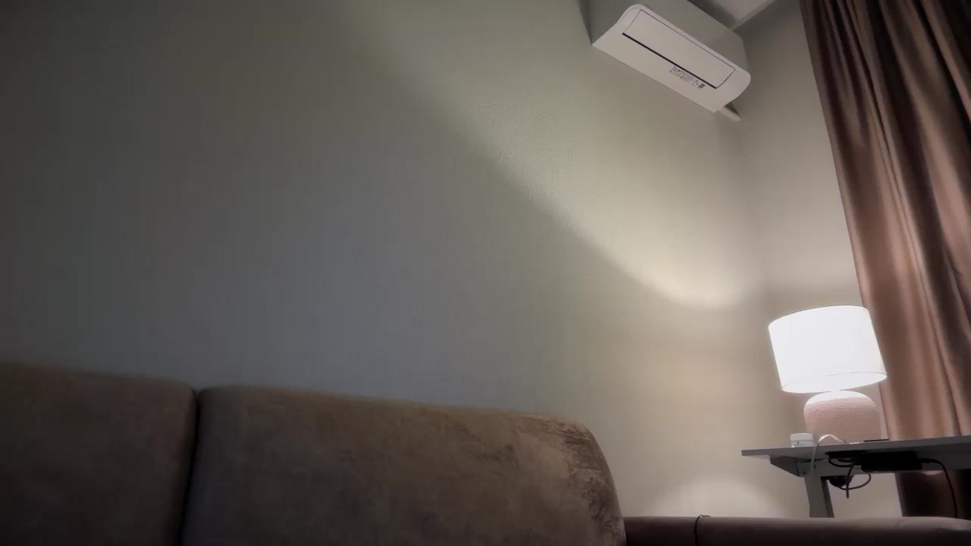 Gallery image thumbnail from SkySunFlower's myfreecams stream on, 06/19/2025, 24:33 image 20 of 20