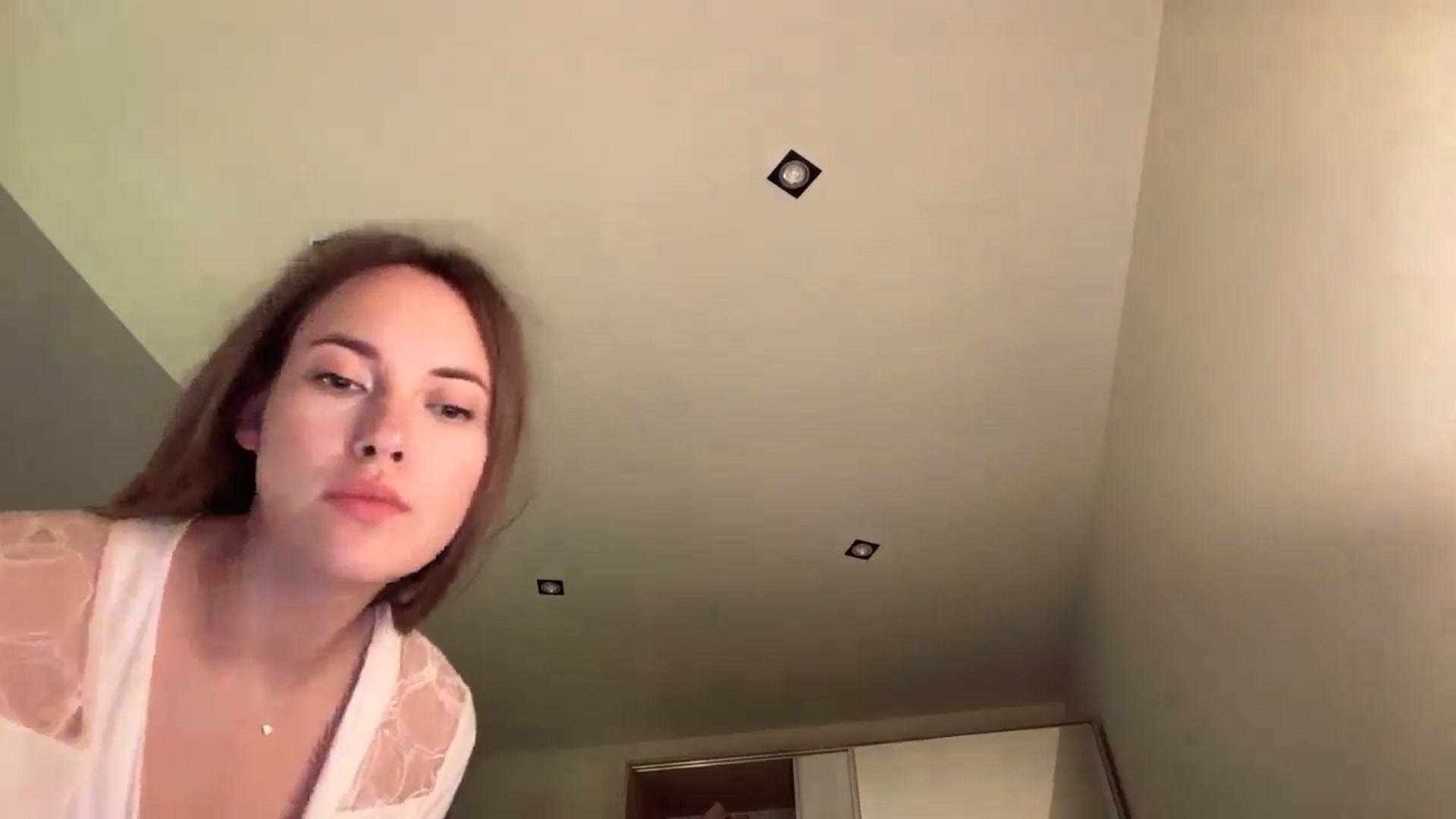 Gallery image thumbnail from SkySunFlower's myfreecams stream on, 06/19/2025, 03:16 image 6 of 20