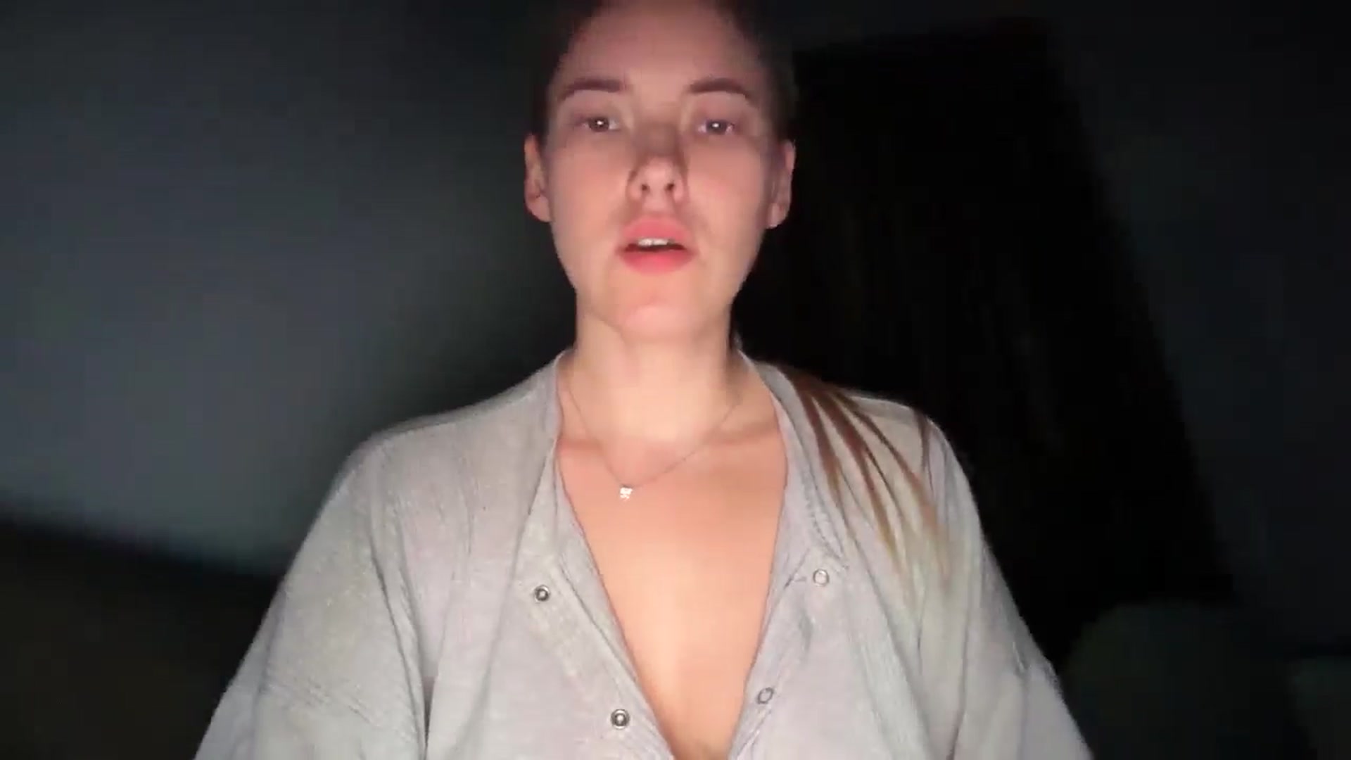 Gallery image thumbnail from SkySunFlower's myfreecams stream on, 06/23/2025, 04:07 image 13 of 20